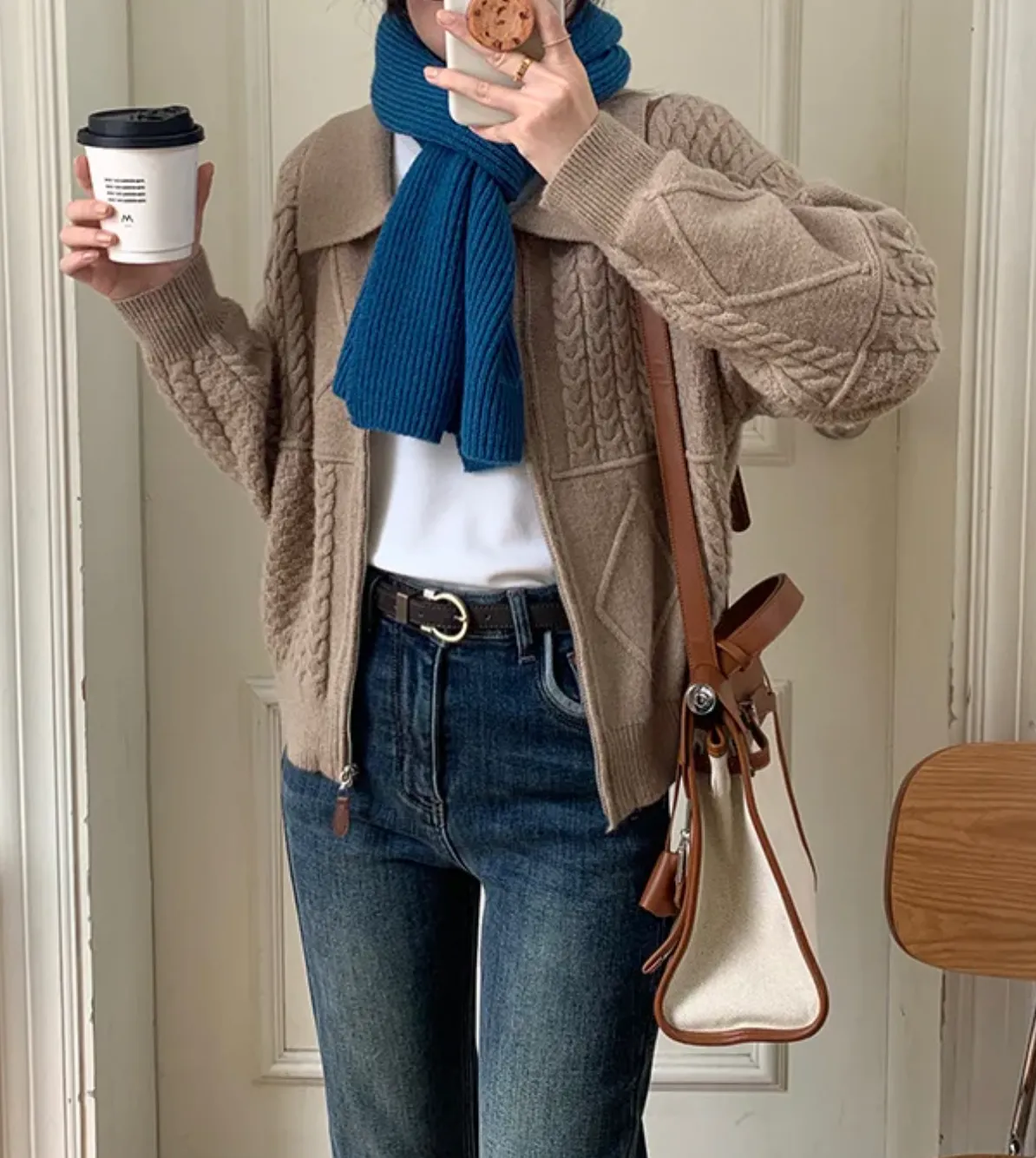 [ Korean Style] Solid Color Cozy Turn-down Zipper Collar Cable Knit Sweater