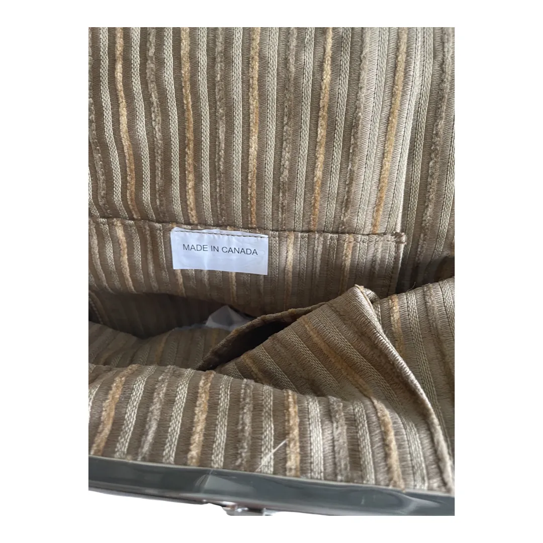 5000-124-L Mary Poppins Vintage Pheasant