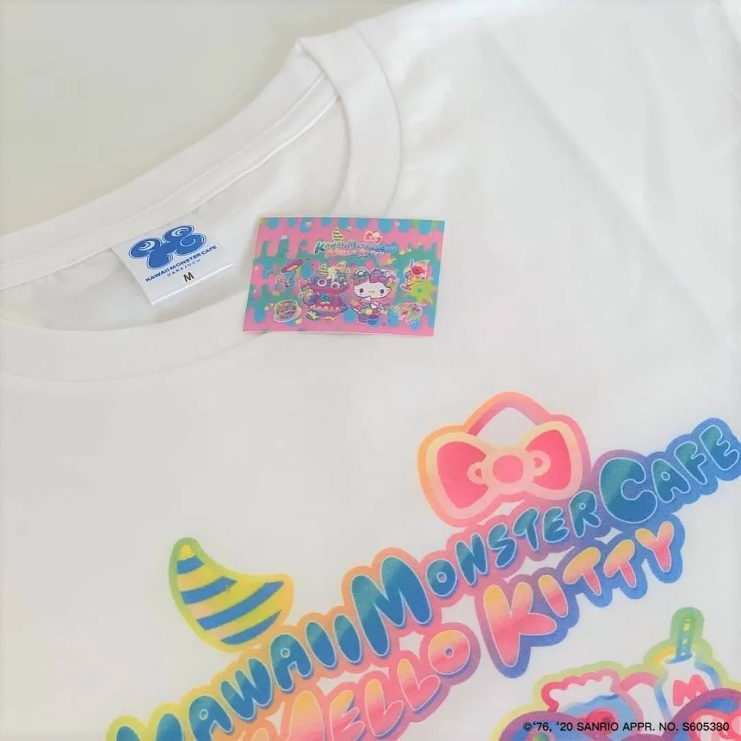 6% Dokidoki Kawaii Monster Cafe & Hello Kitty t-shirt