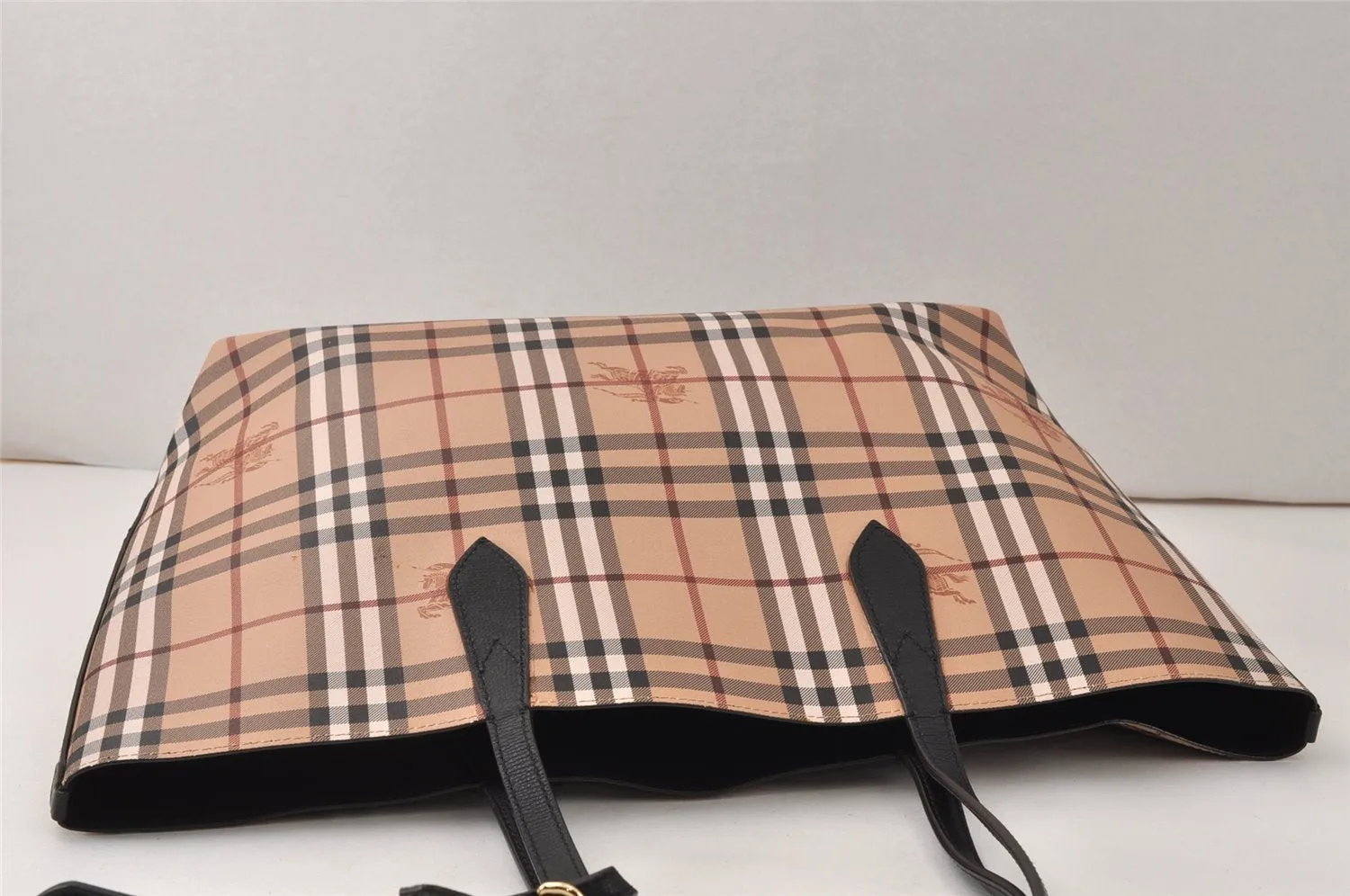 Authentic BURBERRY Nova Check Reversible Tote Bag PVC Leather Beige 5031K