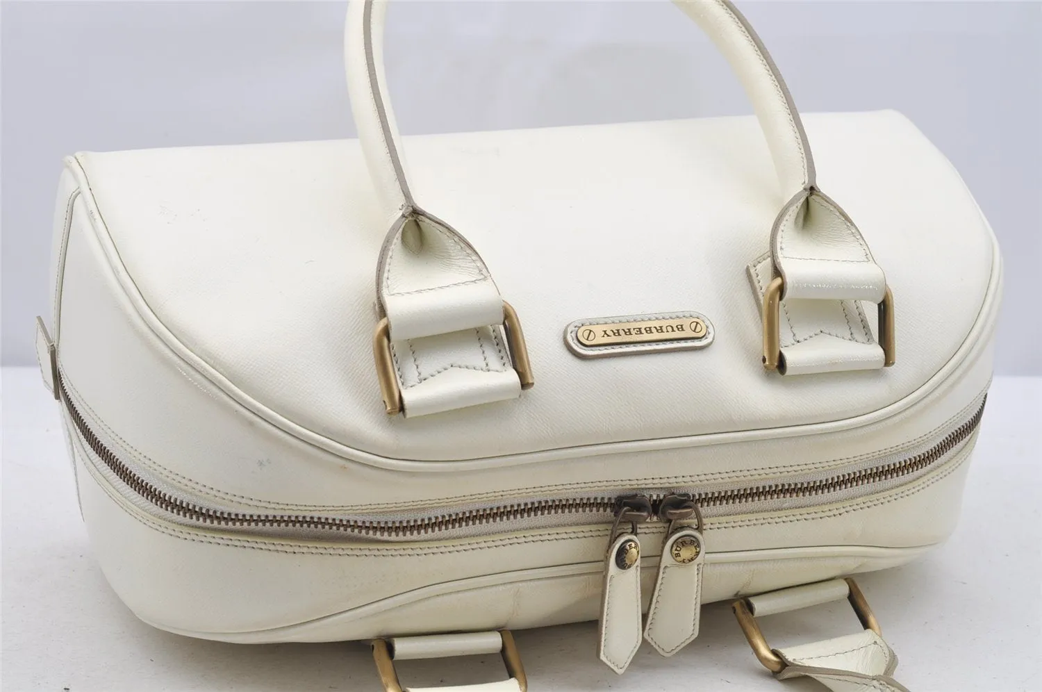 Authentic BURBERRY Vintage Leather Shoulder Hand Boston Bag White 4217I