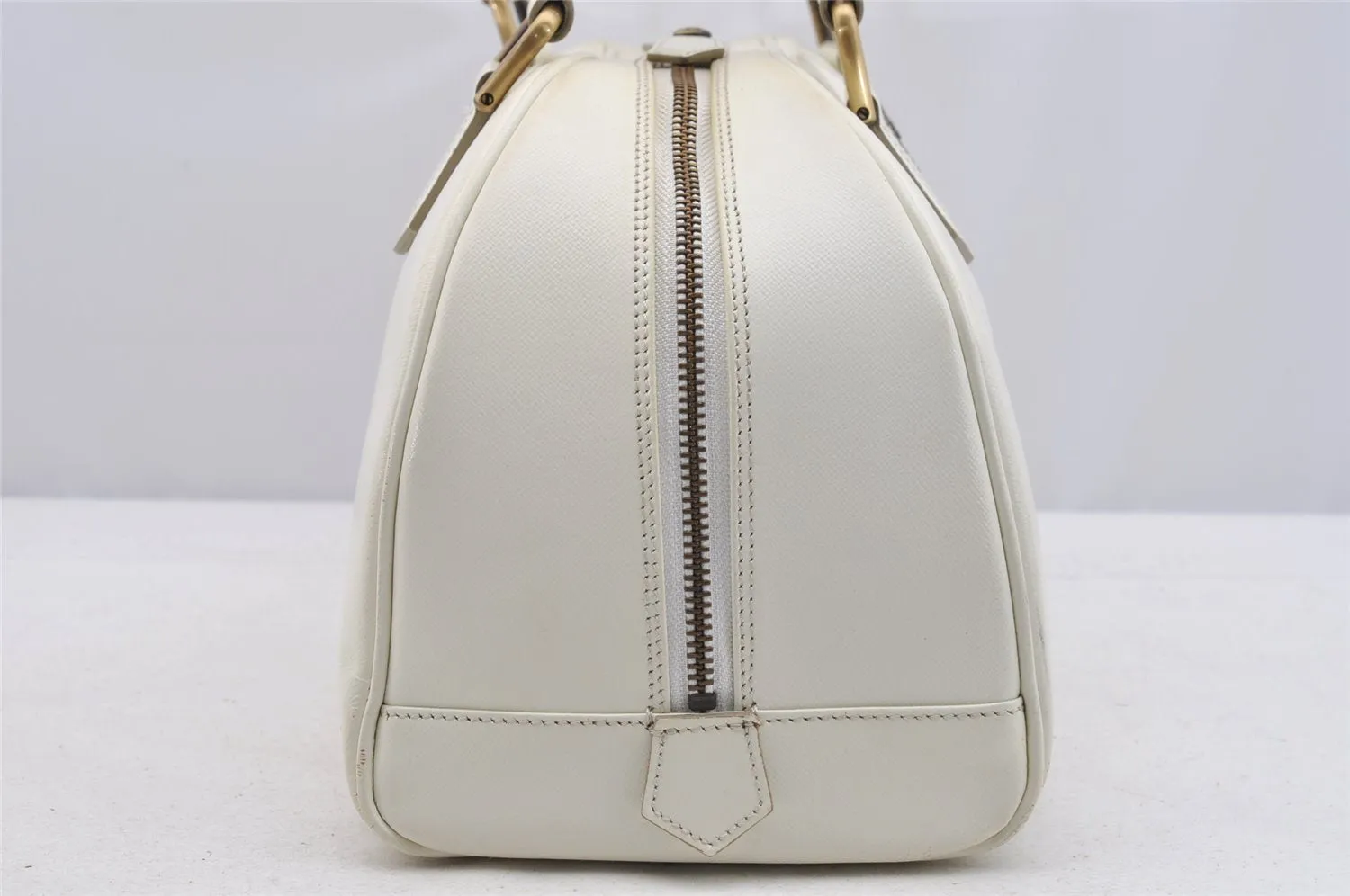 Authentic BURBERRY Vintage Leather Shoulder Hand Boston Bag White 4217I