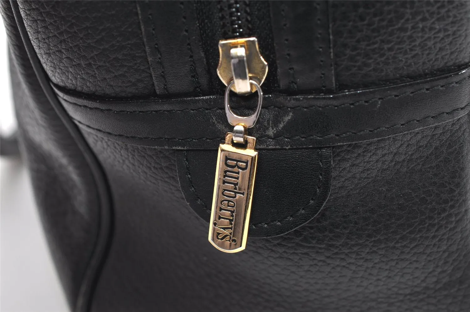 Authentic Burberrys Vintage Leather Hand Boston Bag Purse Black 5442K