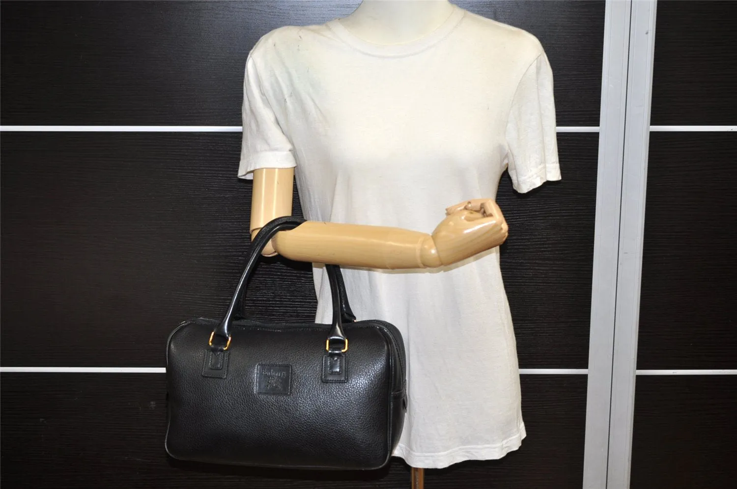 Authentic Burberrys Vintage Leather Hand Boston Bag Purse Black 5442K