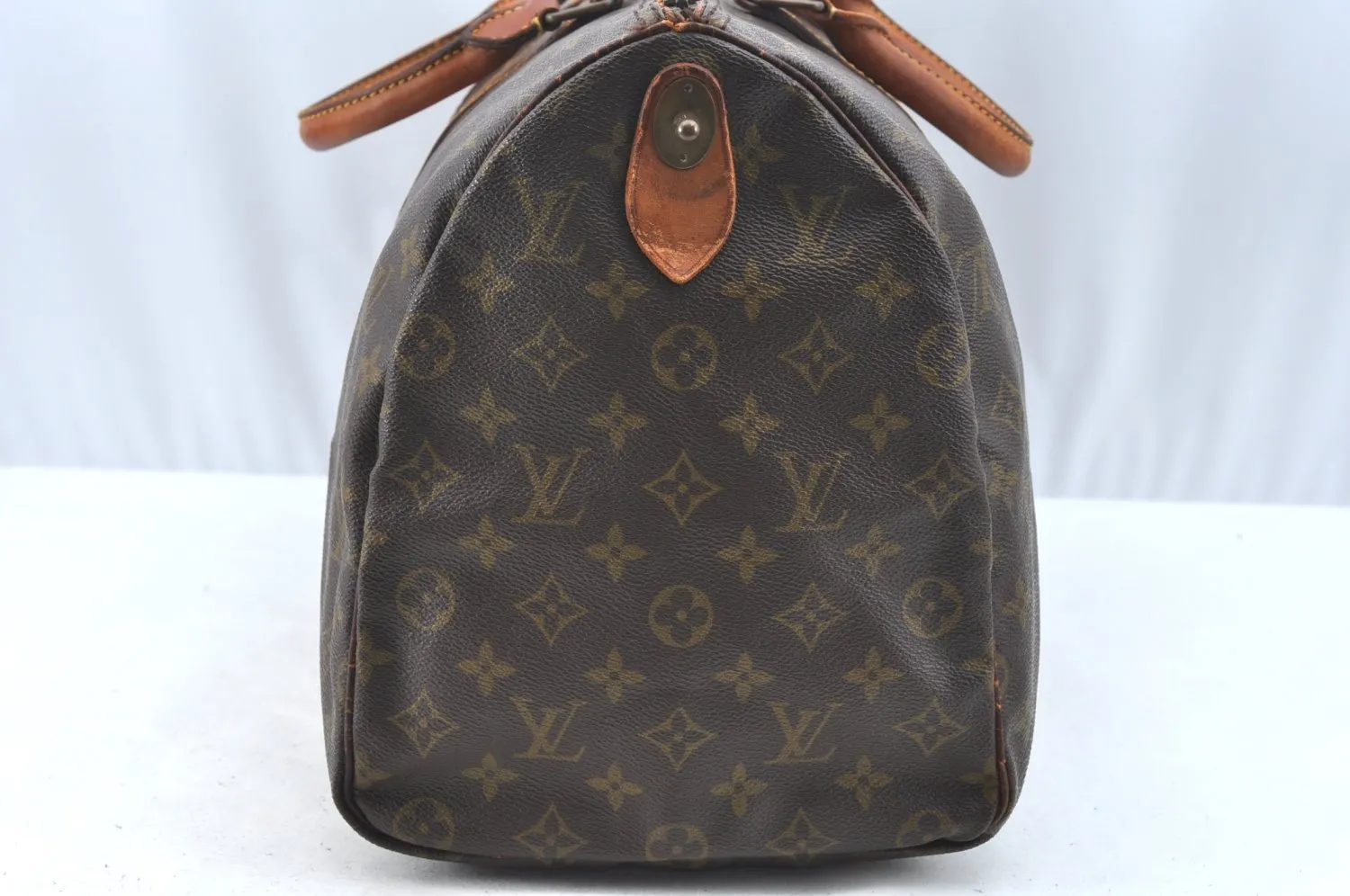 Authentic Louis Vuitton Monogram Keepall 45 Travel Boston Bag Old Model LV K5623