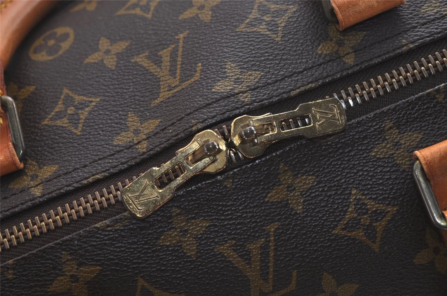 Authentic Louis Vuitton Monogram Keepall 60 Travel Boston Bag M41422 LV 5012K