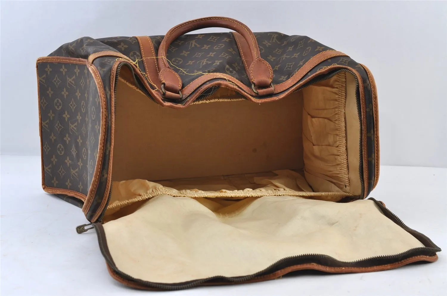 Authentic Louis Vuitton Monogram Sac Chaussures 55 Boston Bag M41922 LV 9709I