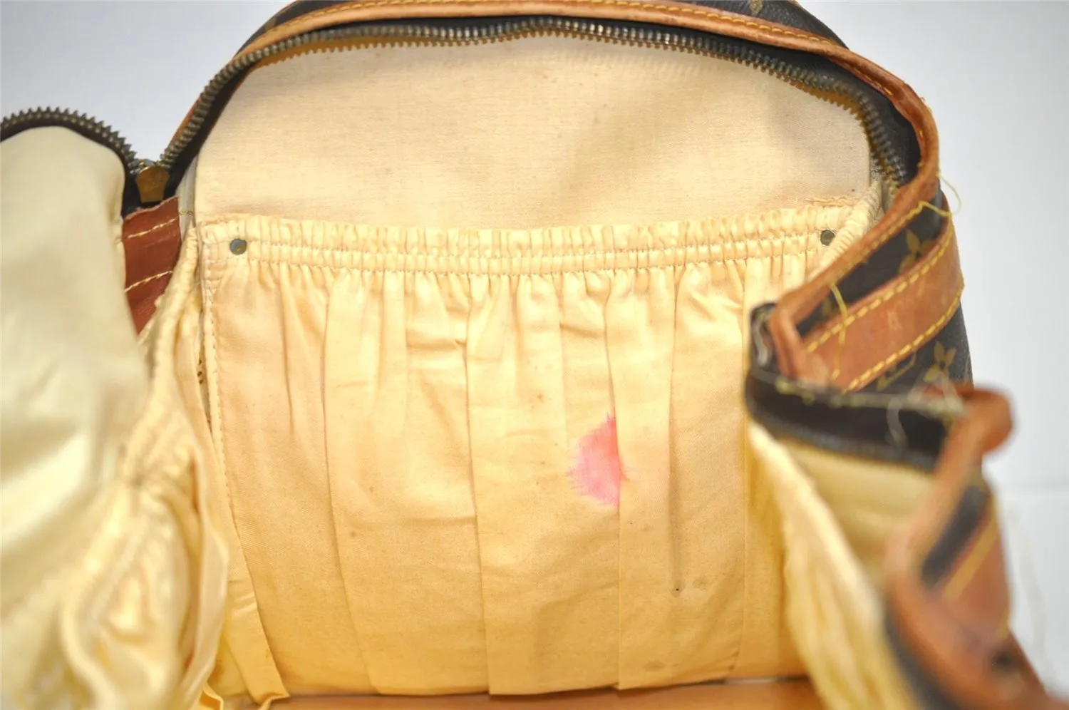 Authentic Louis Vuitton Monogram Sac Chaussures 55 Boston Bag M41922 LV 9709I