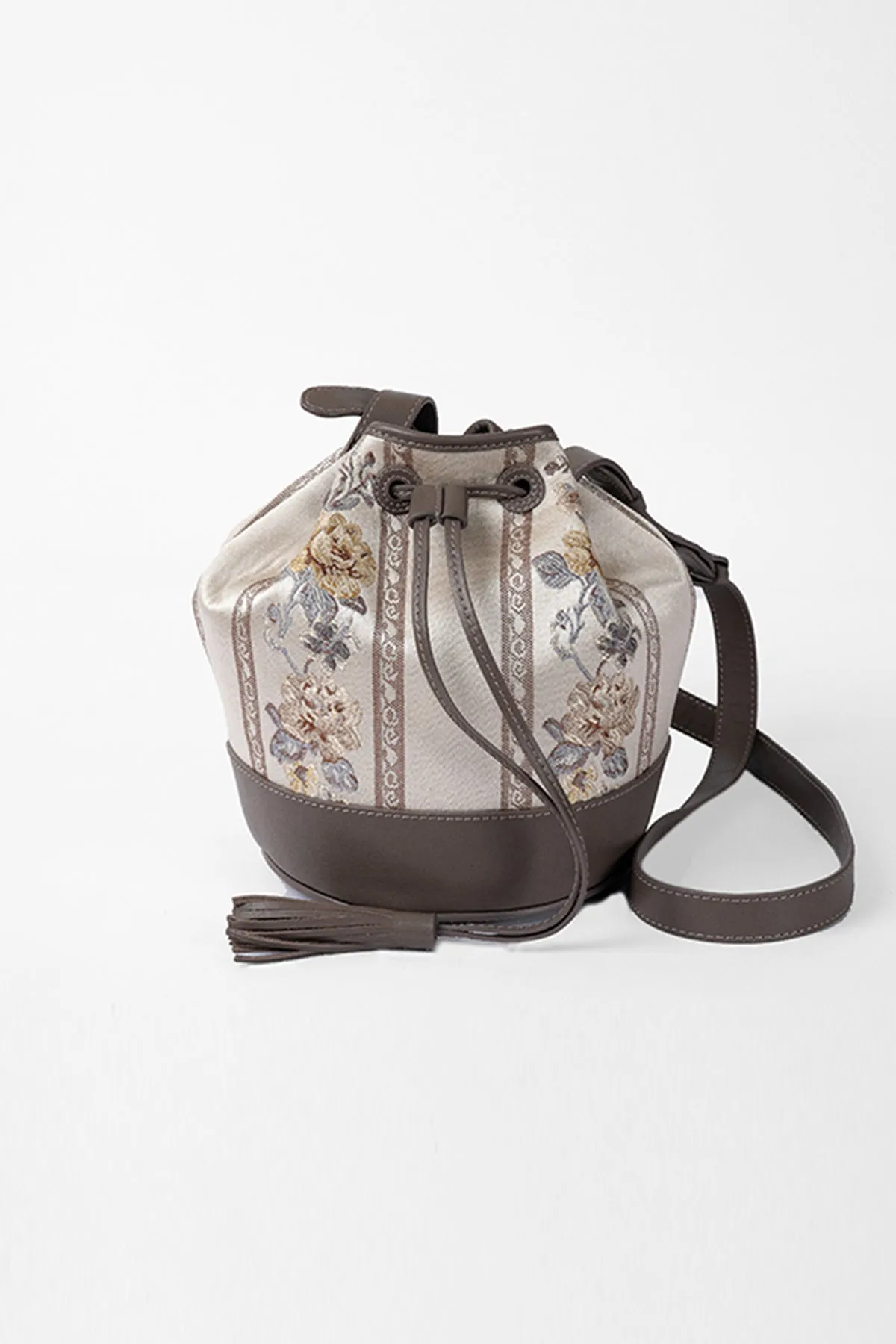 Begonia Grey Leather Bucket Bag