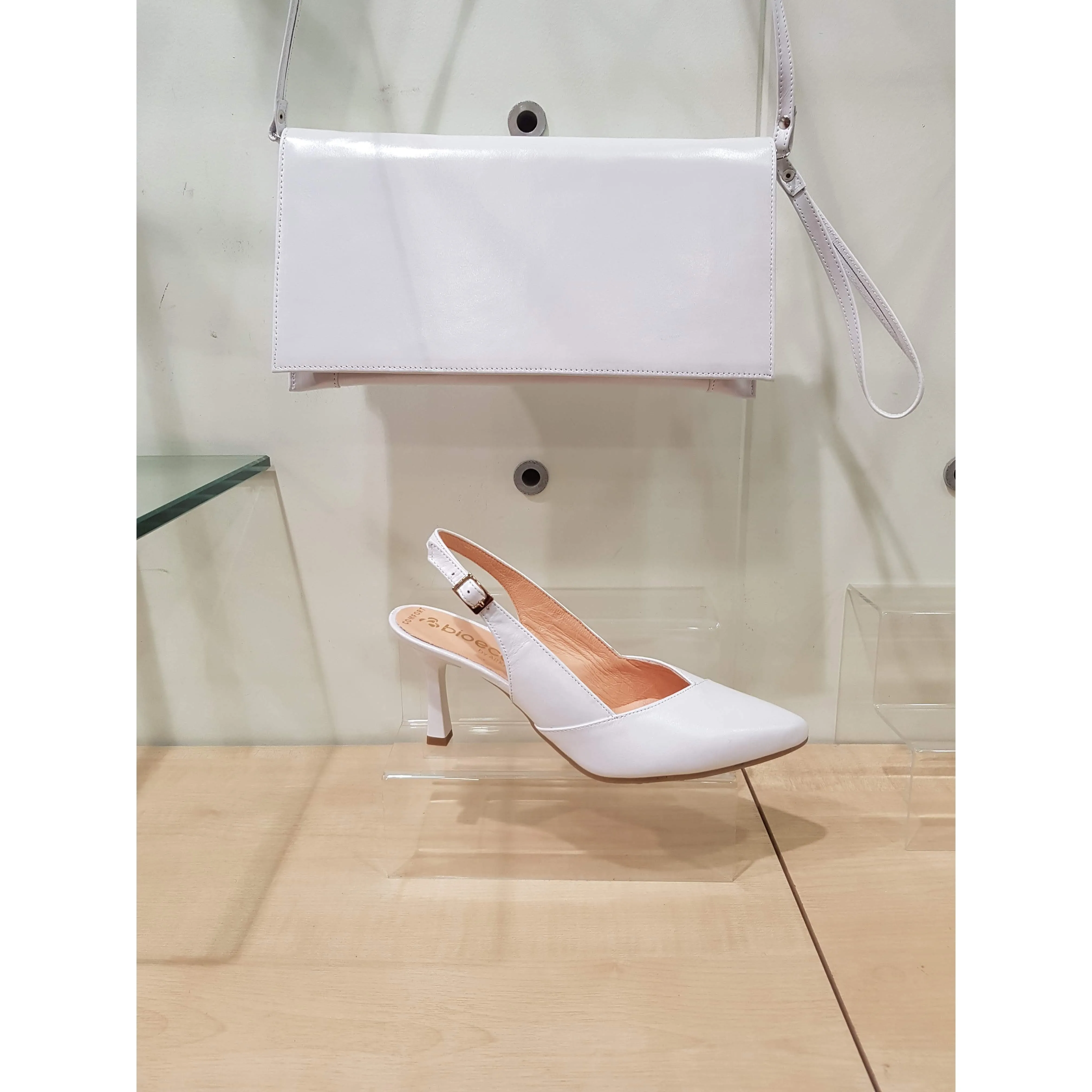 Bioeco WHITE Pearl Clutch / Shoulder bag to match 4009 shoe B002-2362