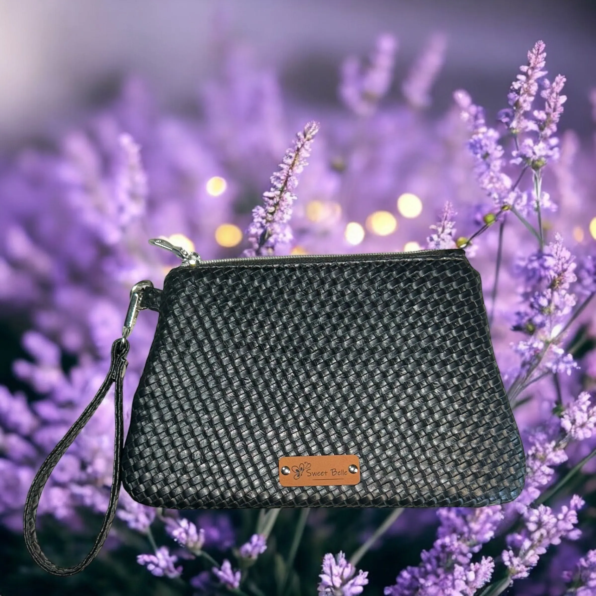 Black Weave Curved Wristlet