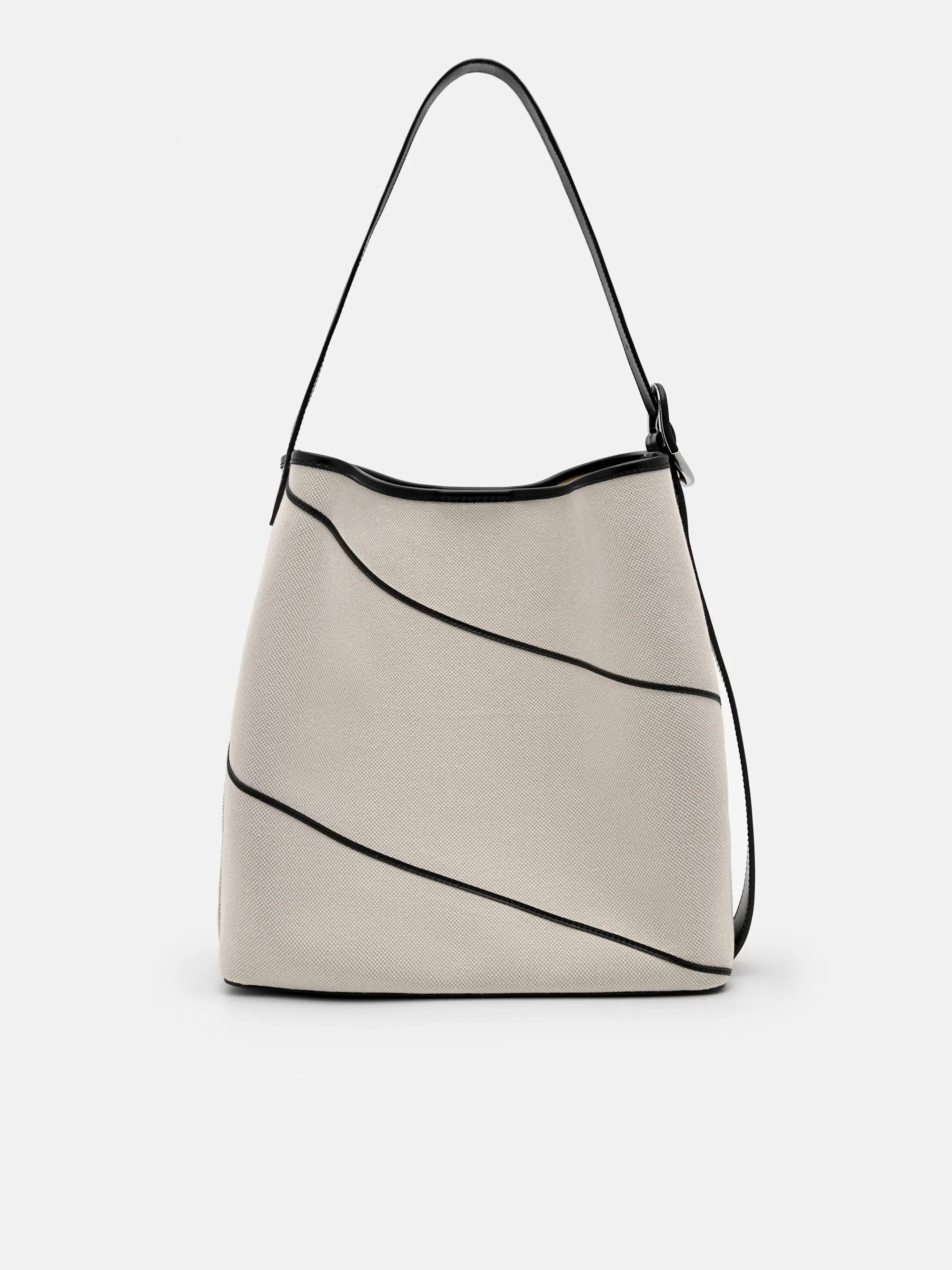 Bridget Oversized Bucket Bag