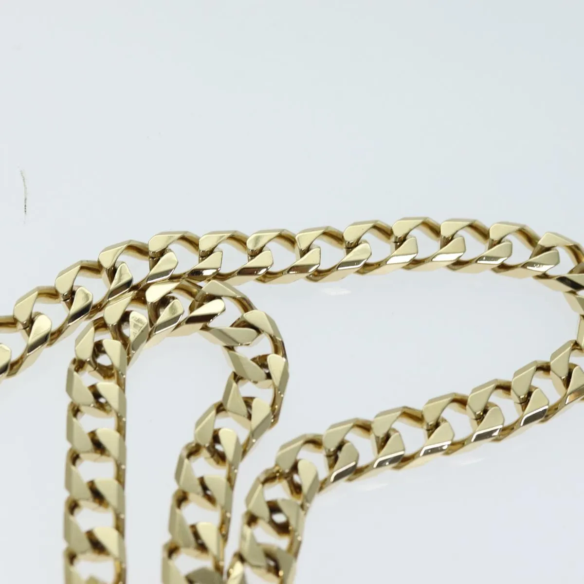 BURBERRY Chain Shoulder Bag Leather Gold Auth 74996