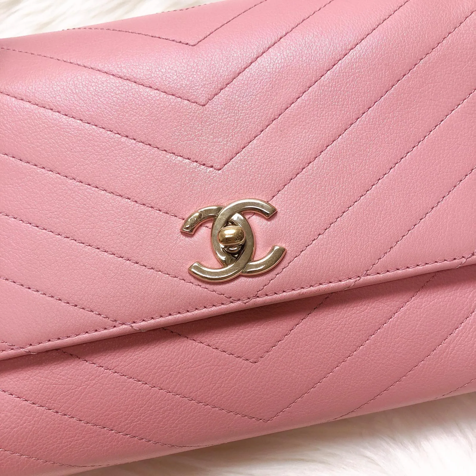Calfskin Chevron Chic Top Handle Bag Small