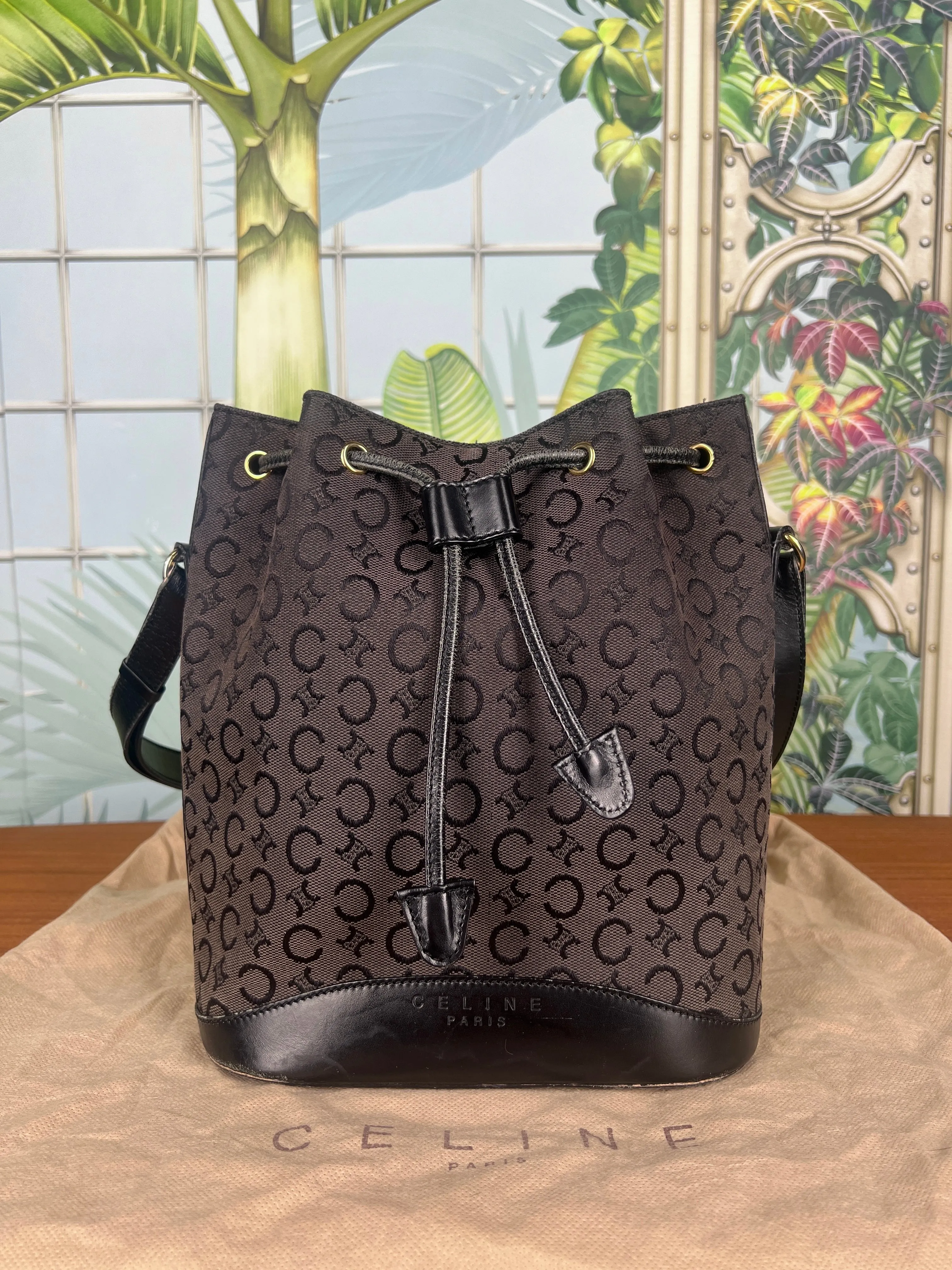 Celine vintage triumph black bucket bag