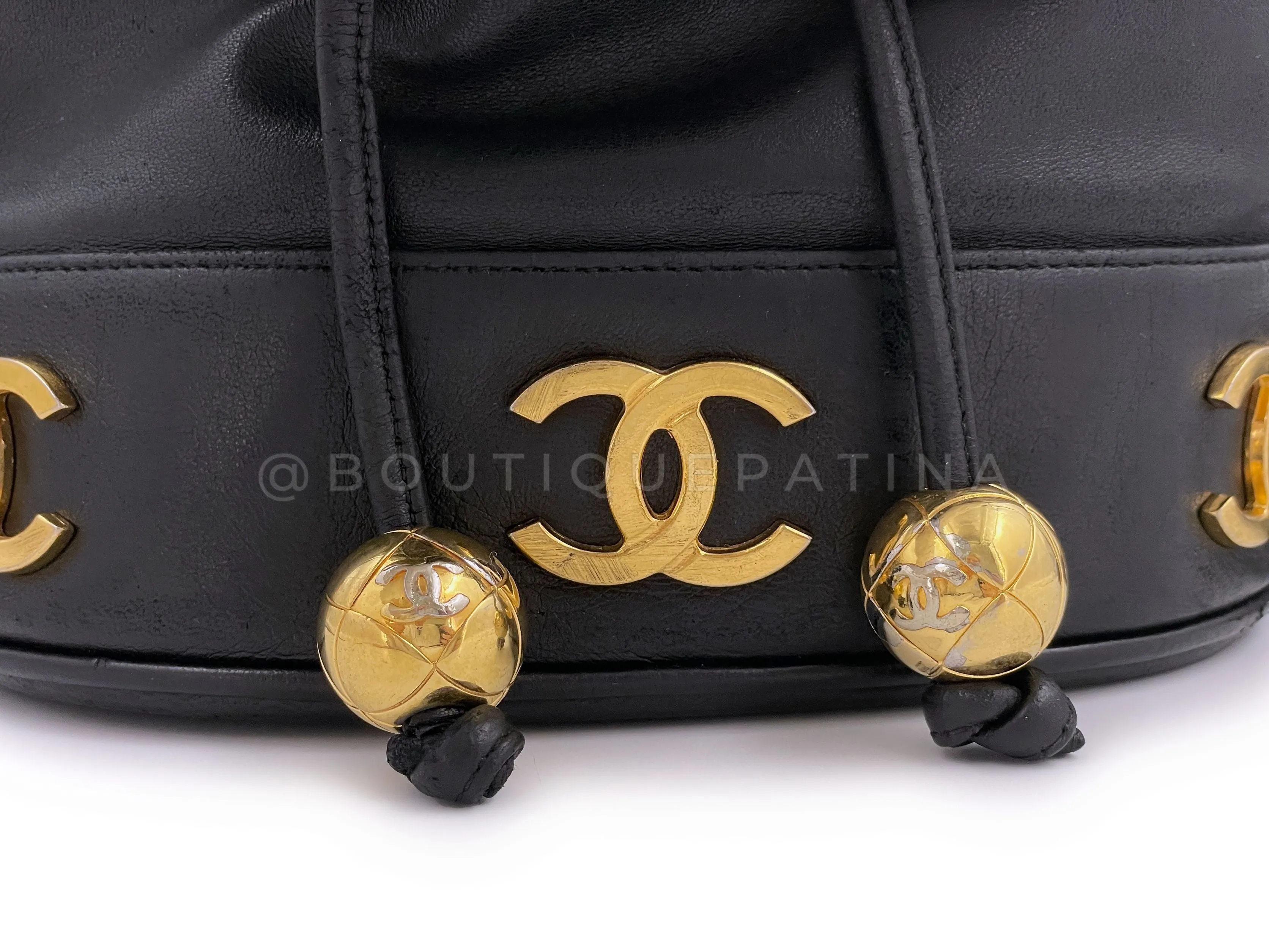 Chanel 1992 Vintage Small Drawstring Bucket Bag Black Lambskin 24k GHW