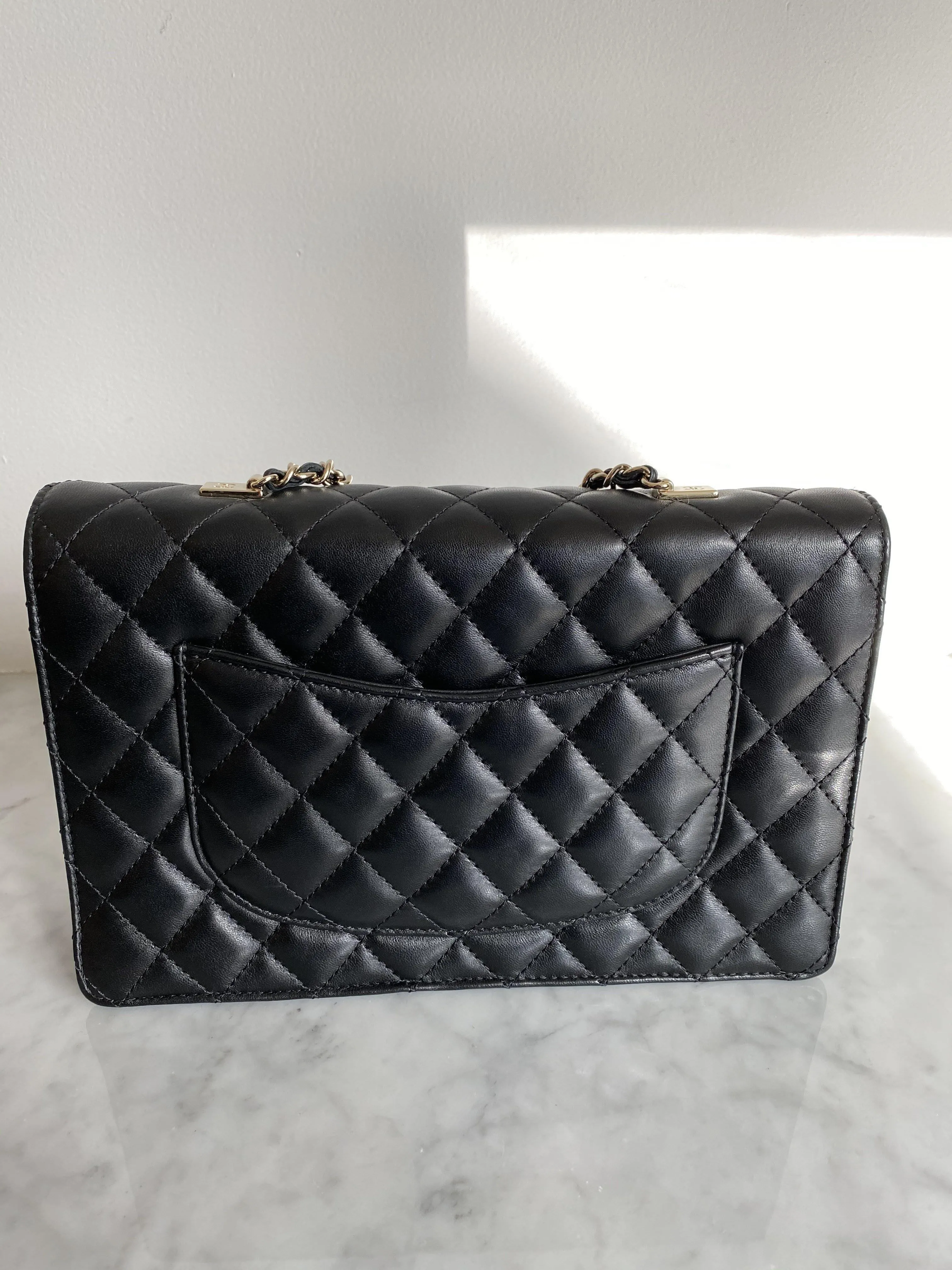 Chanel Black Lambskin Flap bag Pearl Chain