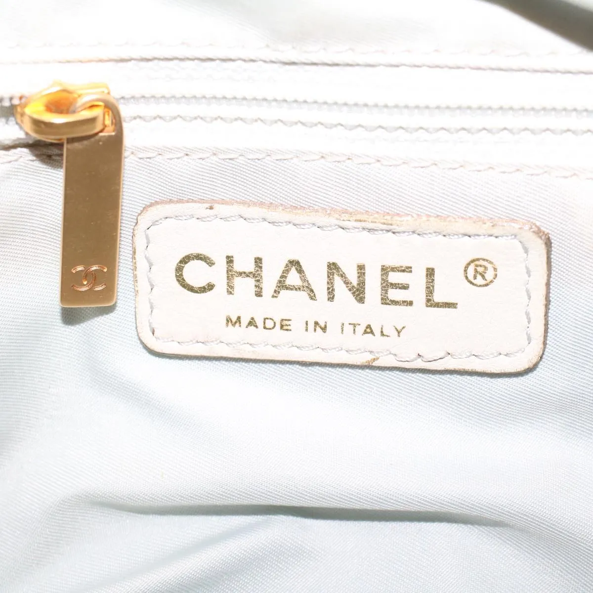 CHANEL Boston Bag Patent leather Gold Tone CC  yb278