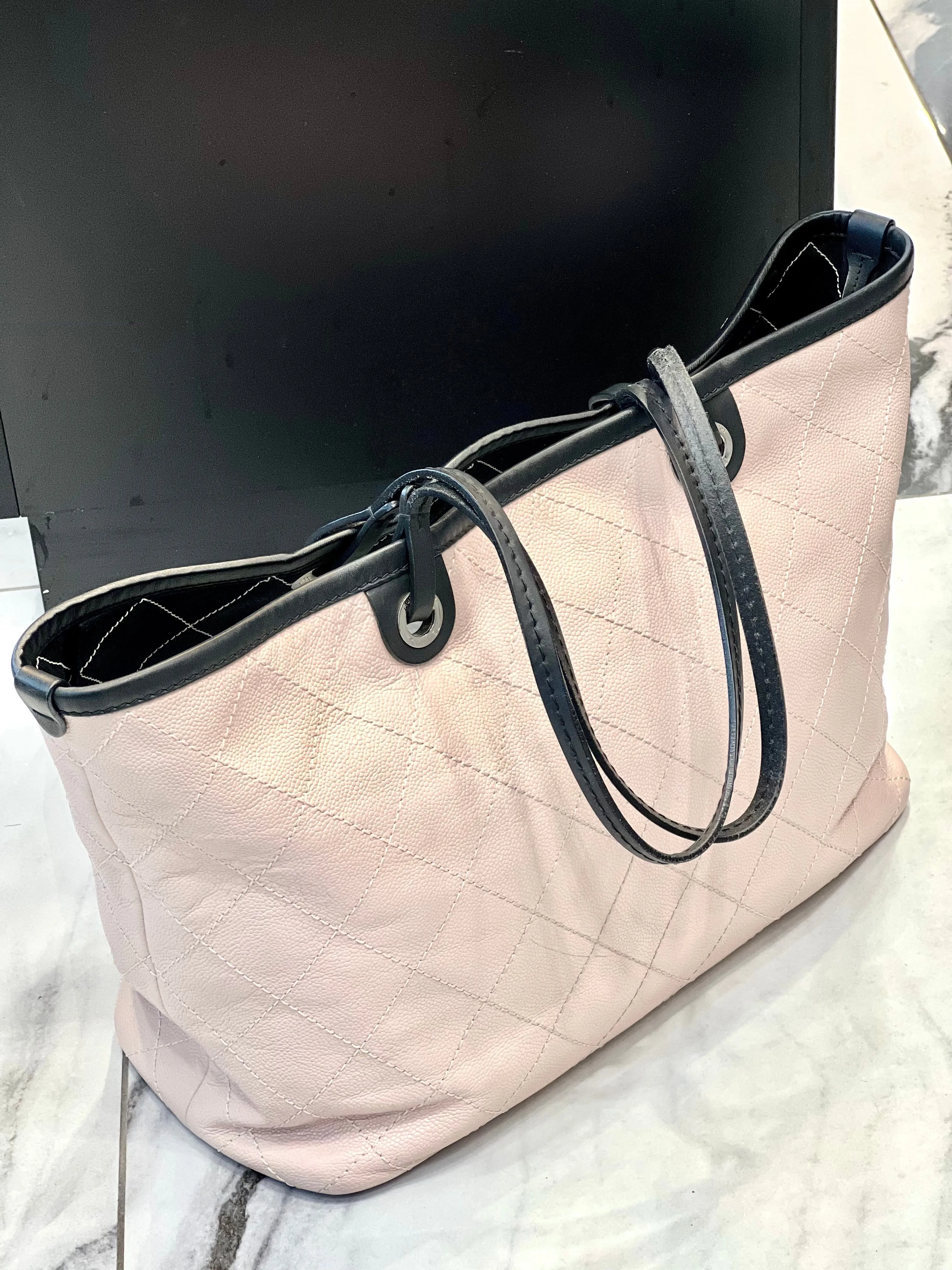 CHANEL FEVER CAVIAR QUILTED TOTE BAG