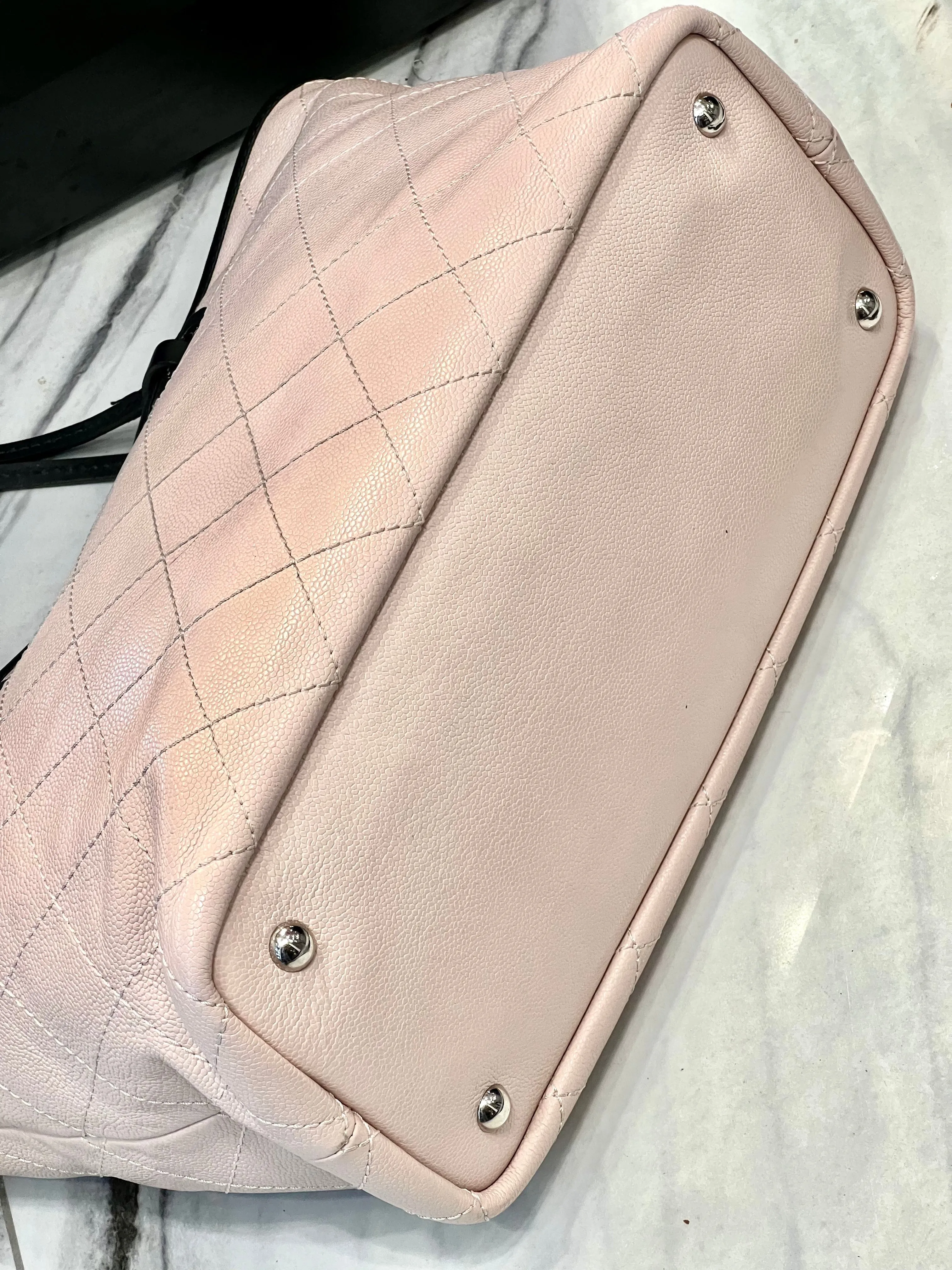CHANEL FEVER CAVIAR QUILTED TOTE BAG