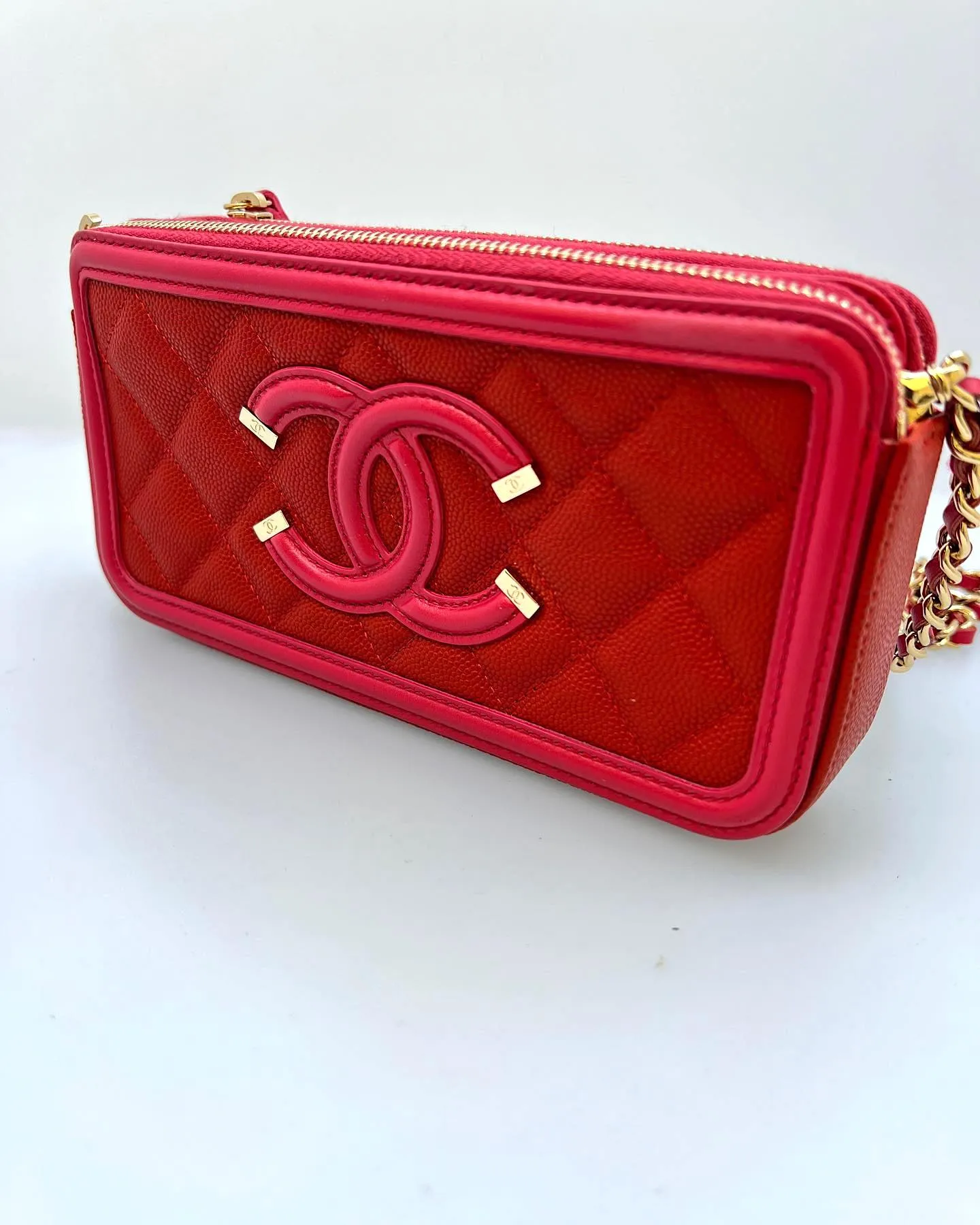 CHANEL FILIGREE CAVIAR LAMBSKIN CROSSBODY CHAIN BAG