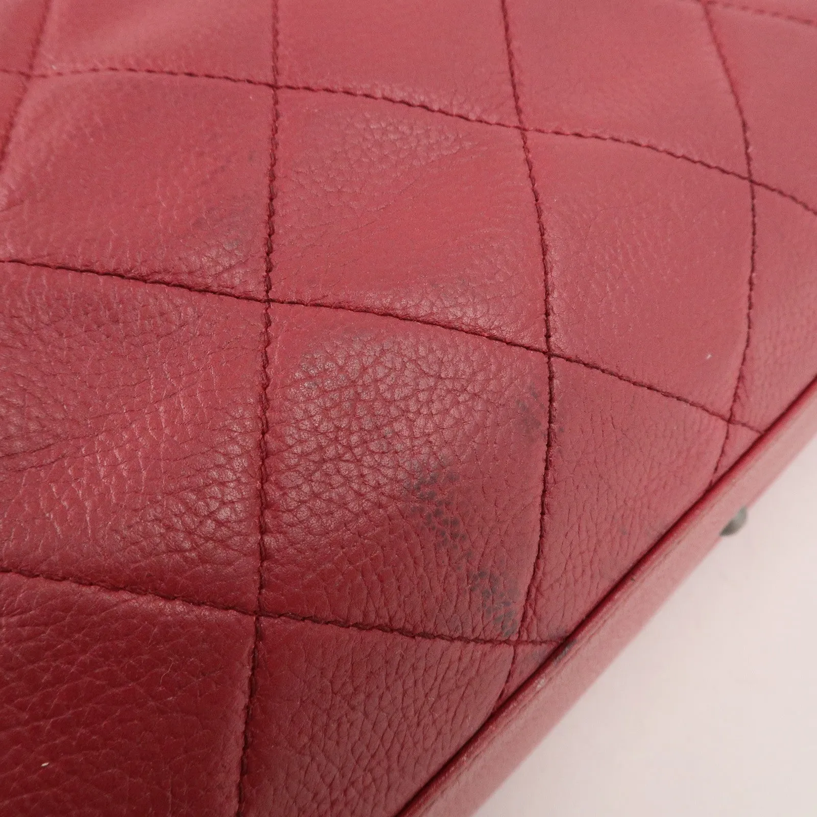 CHANEL Matelasse Caviar Skin Patent Boston Bag Hand Bag Red Used