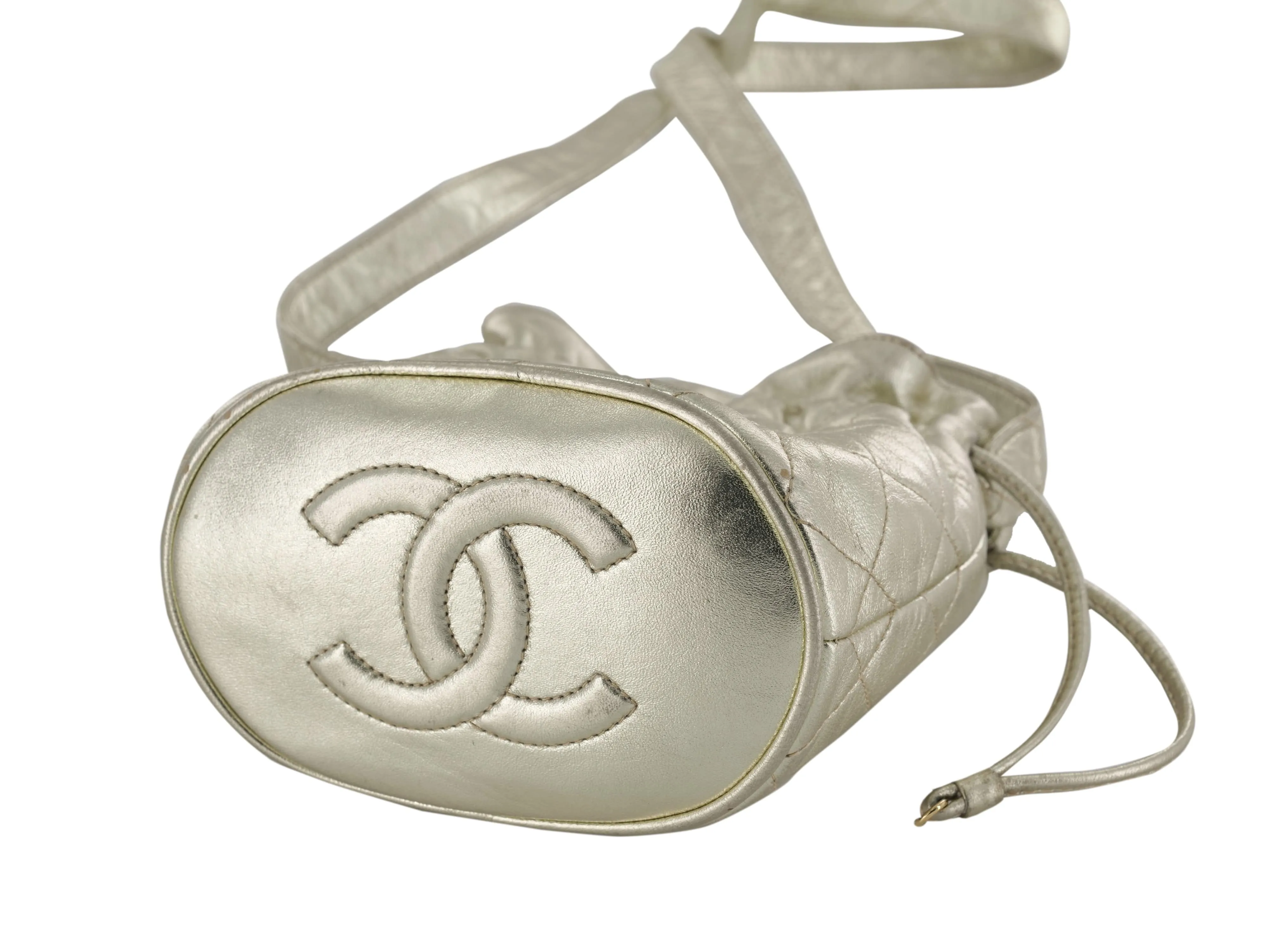 Chanel Vintage Gold Lambskin Small Drawstring bag - AWC1252