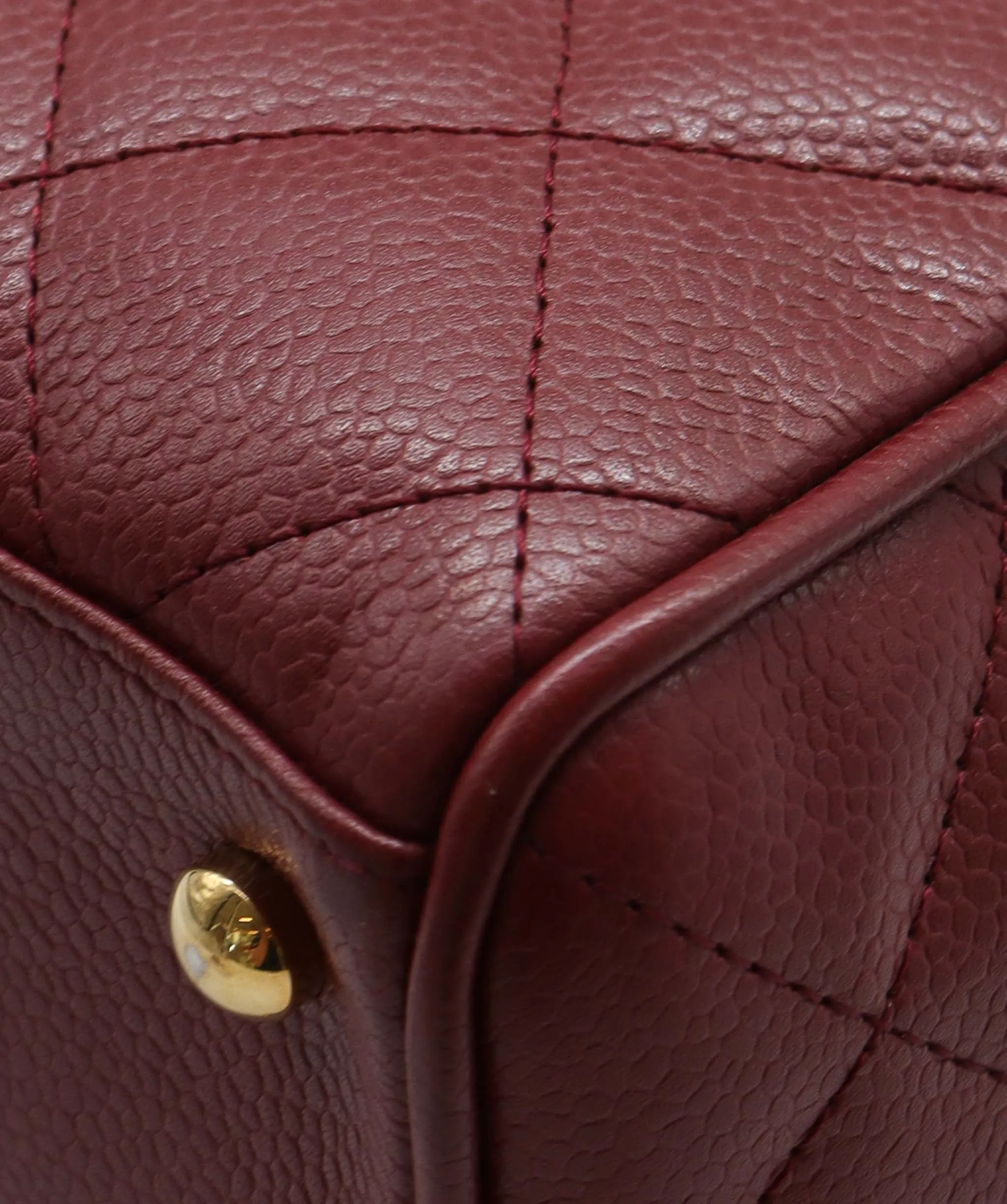 CHANEL VINTAGE MINI BOSTON HAND BAG RED CAVIAR SKIN DXBS2203