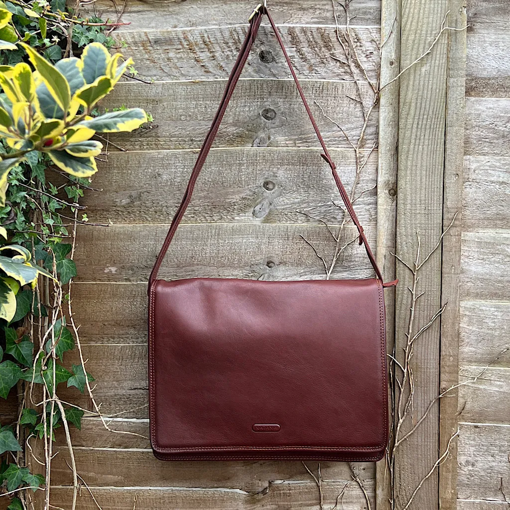 Chestnut Messenger Italian Leather Bag