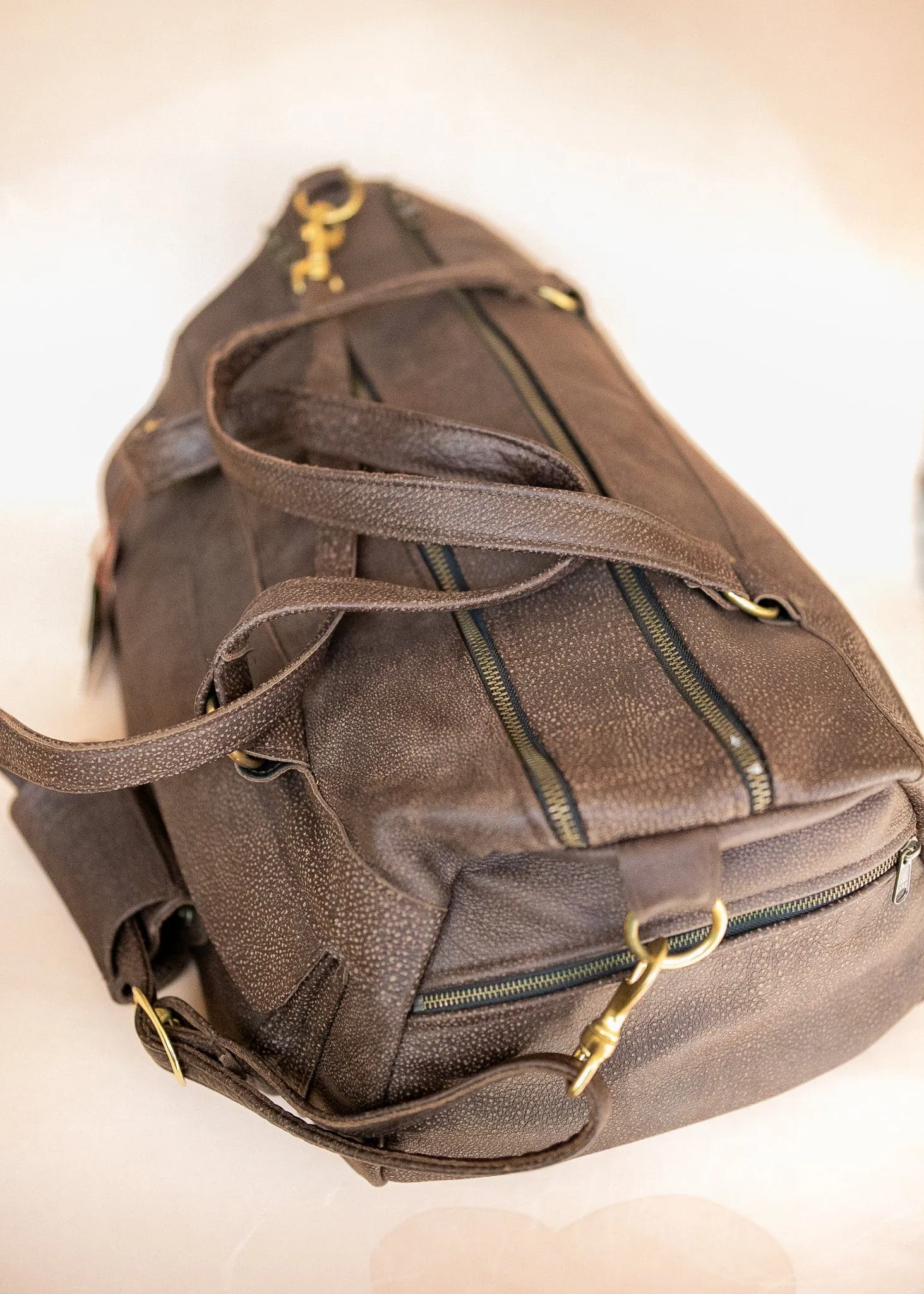 Classic Overnight Travel Bag - Cowhide - Mottle Brown