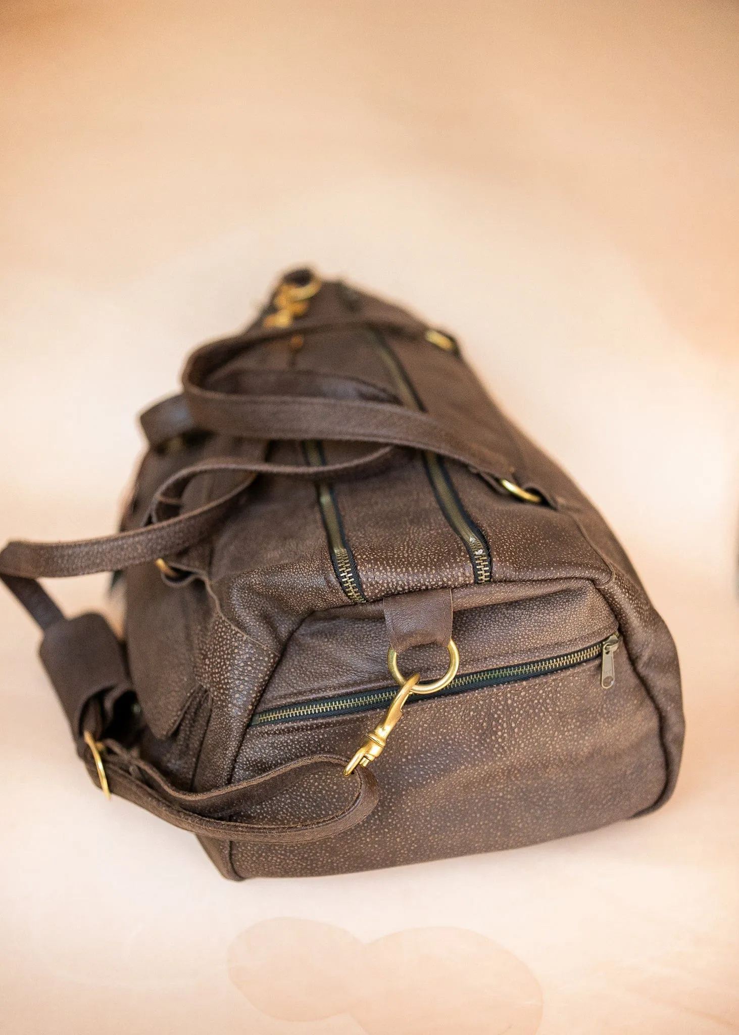 Classic Overnight Travel Bag - Cowhide - Mottle Brown