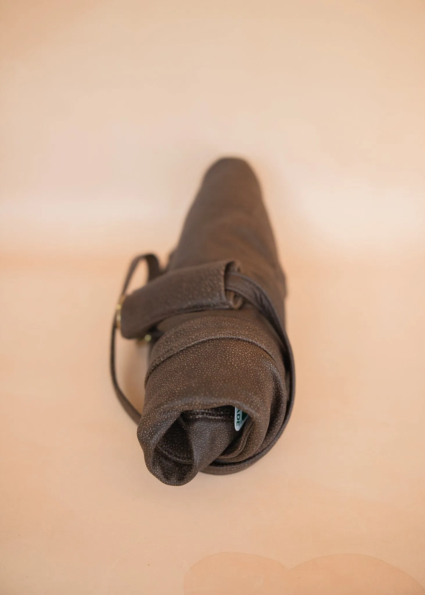 Classic Overnight Travel Bag - Cowhide - Mottle Brown