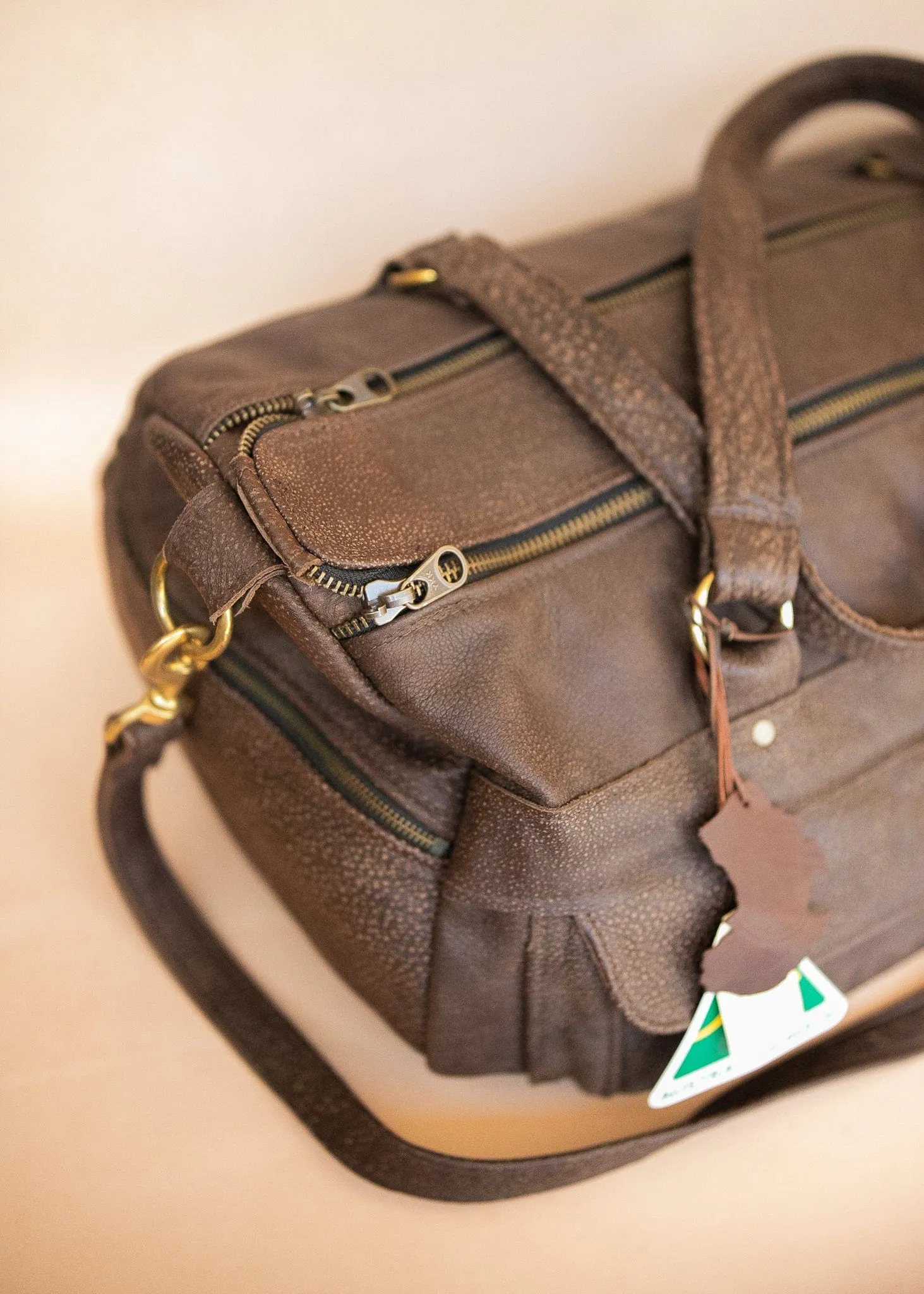 Classic Overnight Travel Bag - Cowhide - Mottle Brown