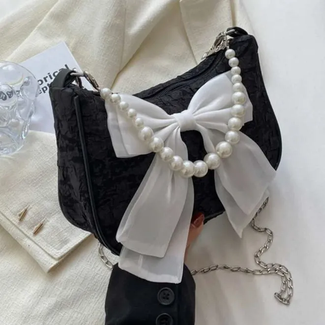 Coquette Pearl Bowknot Bag