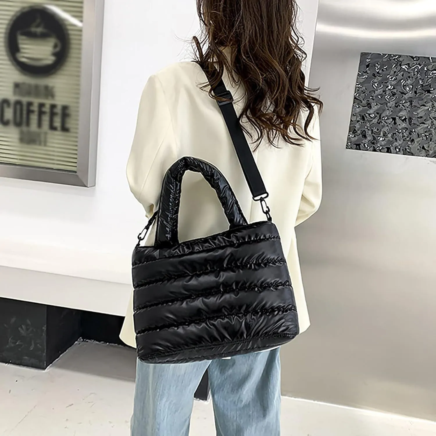 Cross Body Bag For Woman Large Quilted Shoulder Bag Carryall Puffer Hobo Bag For Family Friends Travel College C