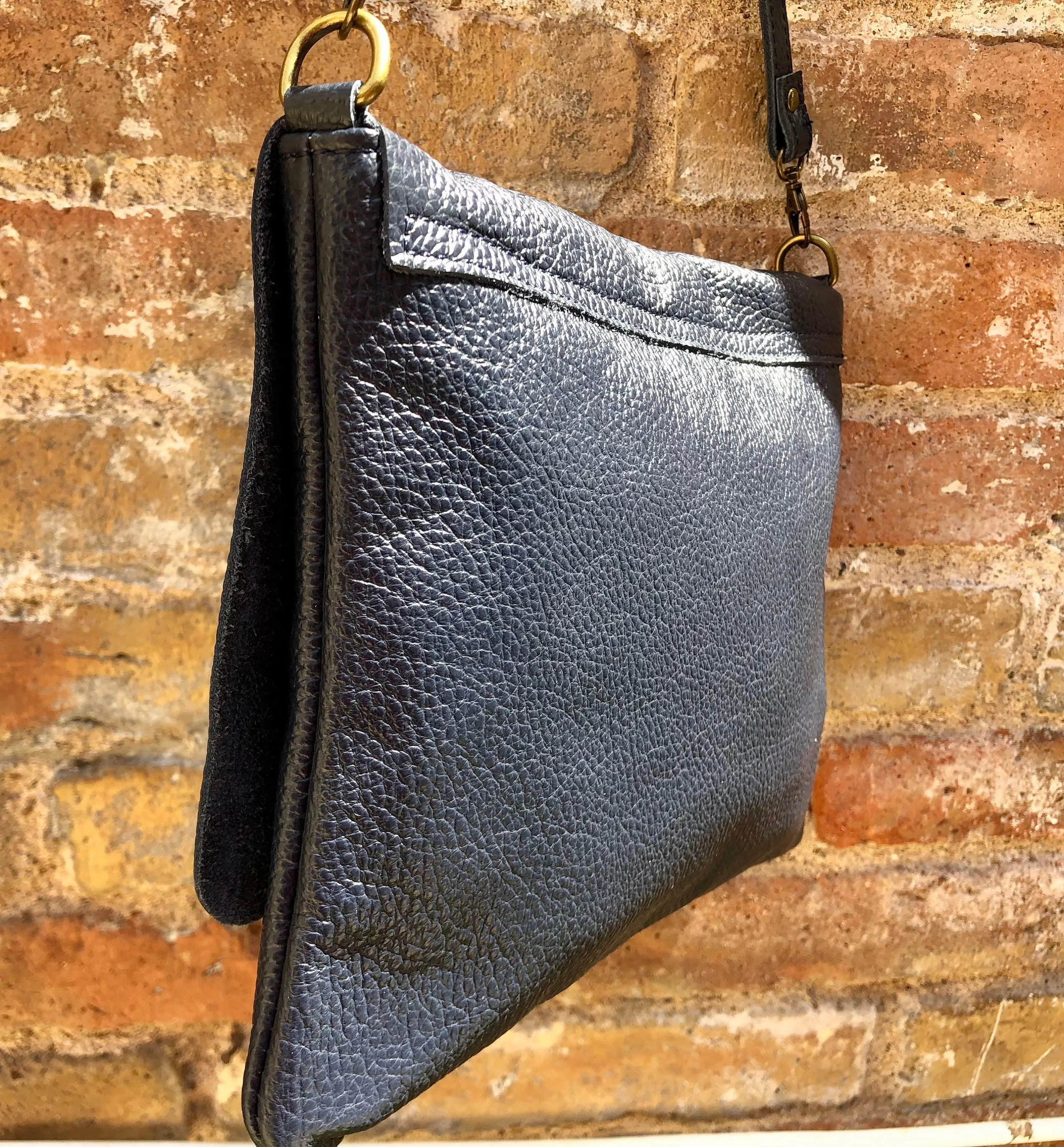 Cross body /shoulder bag. NAVY blue soft genuine leather bag with zipper, flap   adjustable strap. Dark blue leather purse. Navy messenger