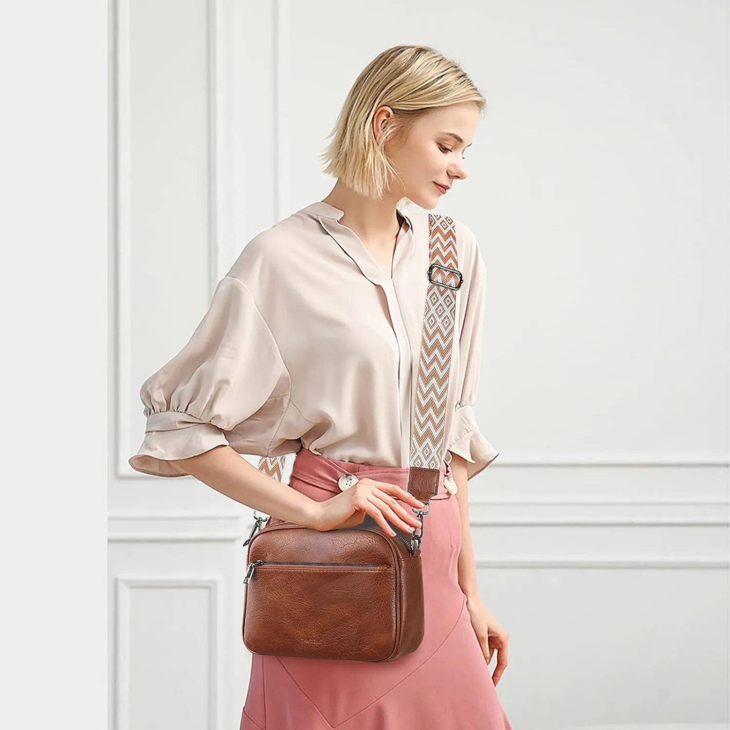 Crossbody Bags for Women Vegan Leather Purses for Women Handbags Shoulder Bag for Daily Life Work Travel Shopping