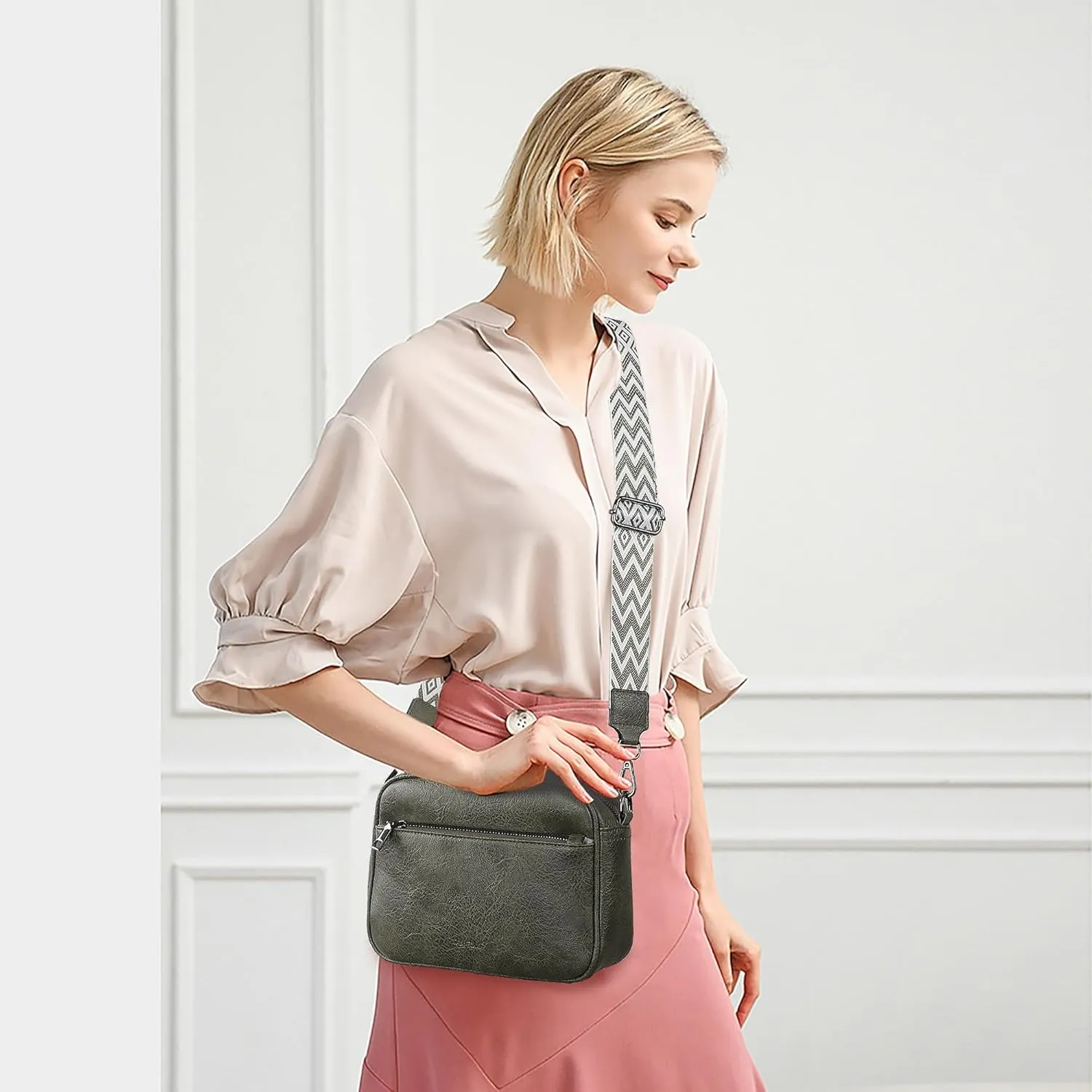 Crossbody Bags for Women Vegan Leather Purses for Women Handbags Shoulder Bag for Daily Life Work Travel Shopping