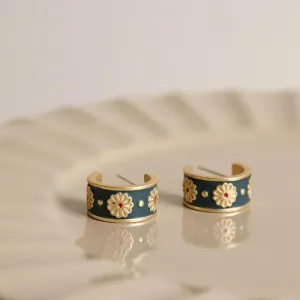 Cute Vintage Enamel Daisy Earrings