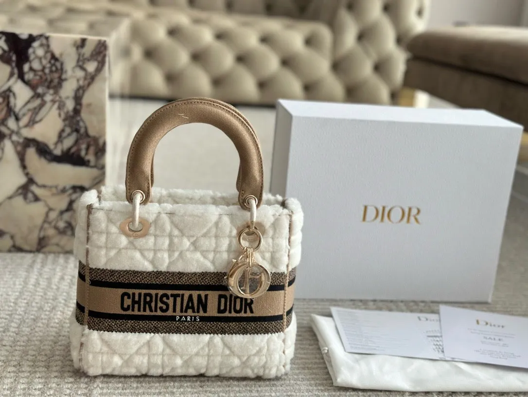 DR471 Medium Lady Dior Bag /  9.5 x 8.5 x 4.5 inches