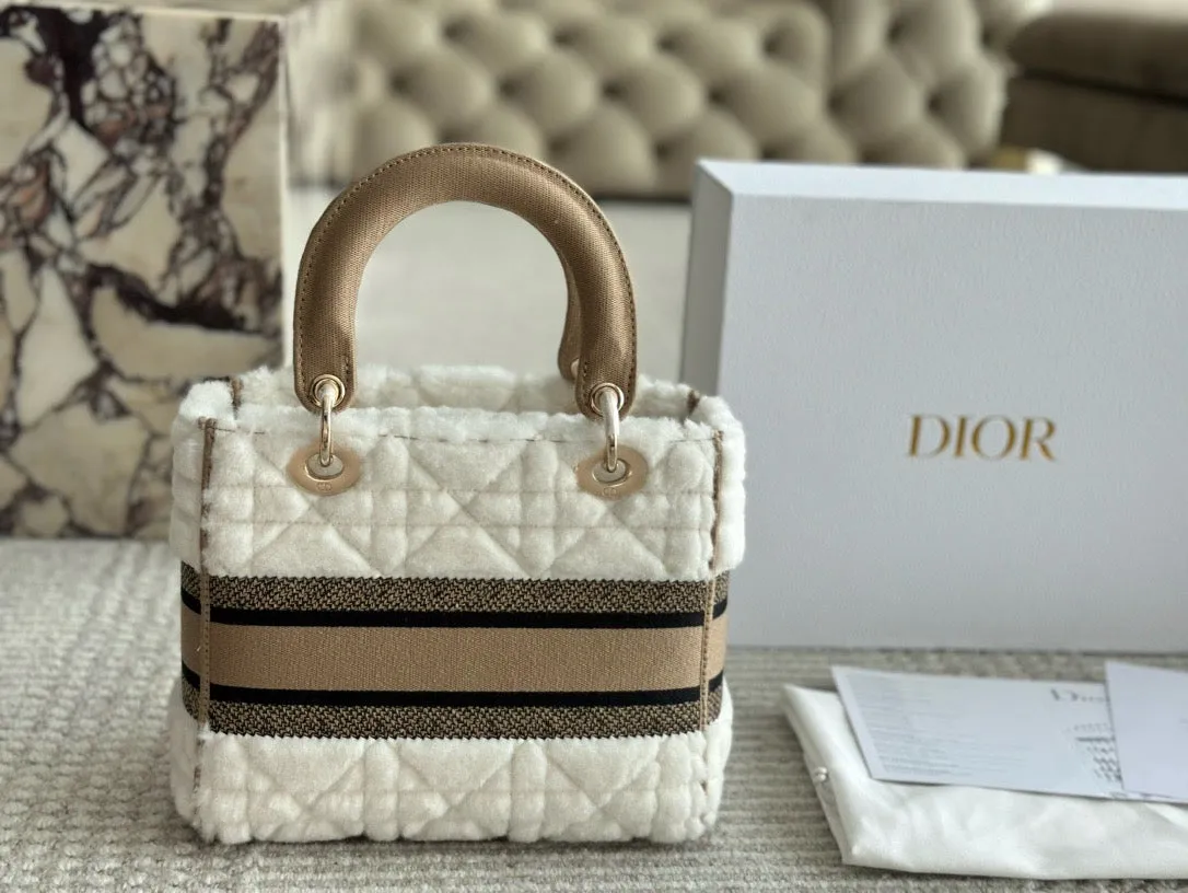 DR471 Medium Lady Dior Bag /  9.5 x 8.5 x 4.5 inches