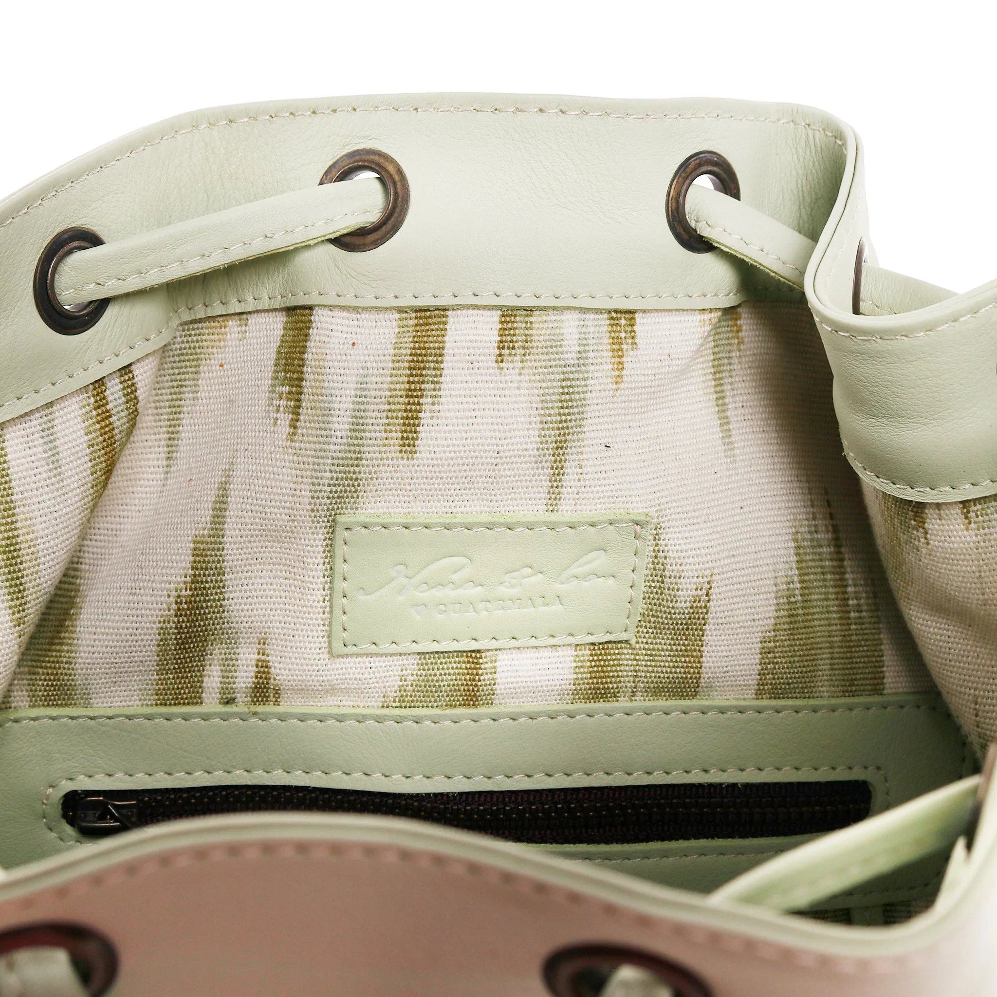 DRAWSTRING BUCKET BAG - FULL LEATHER - PISTACHIO