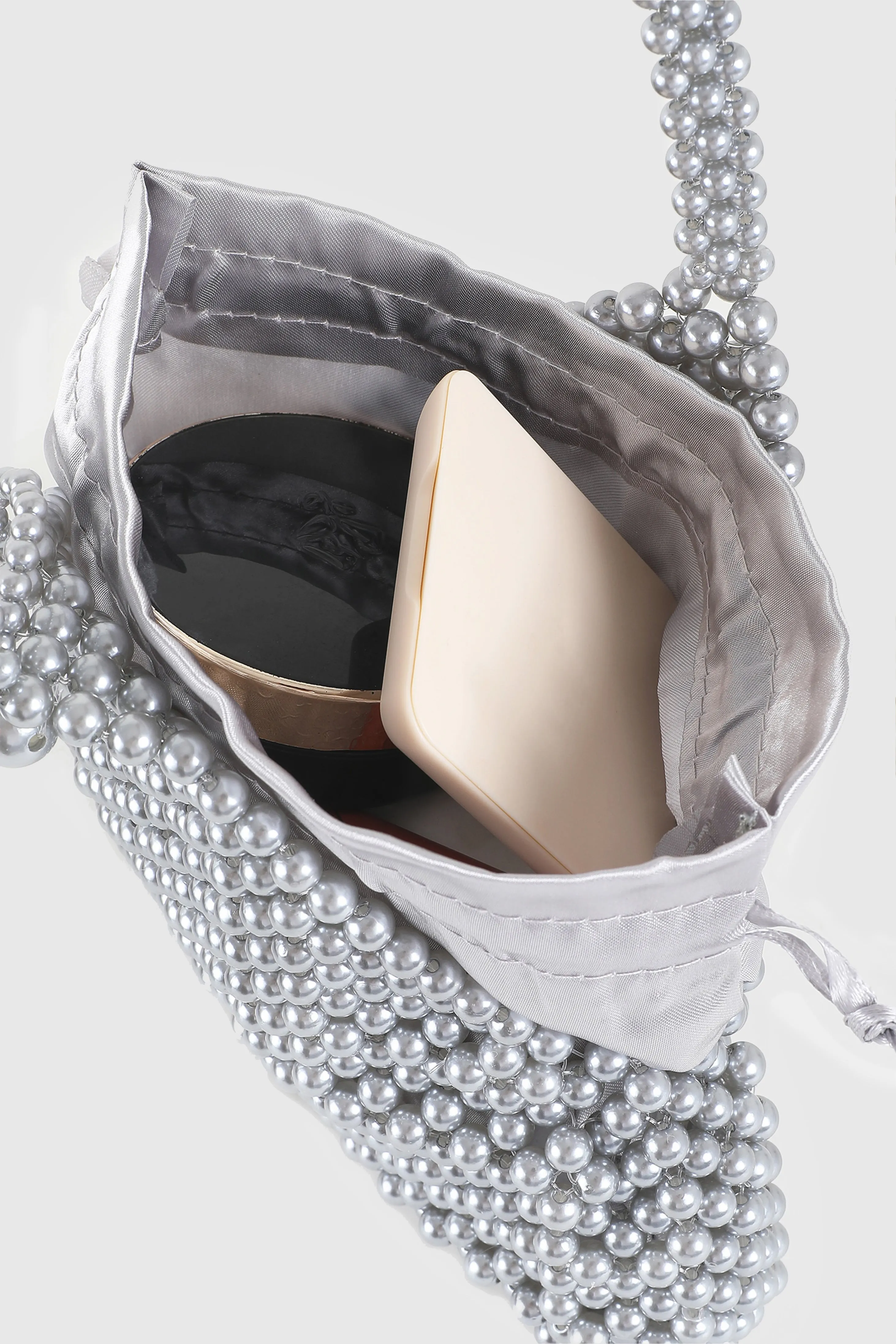 Elegant Beaded Pearl Evening Clutch