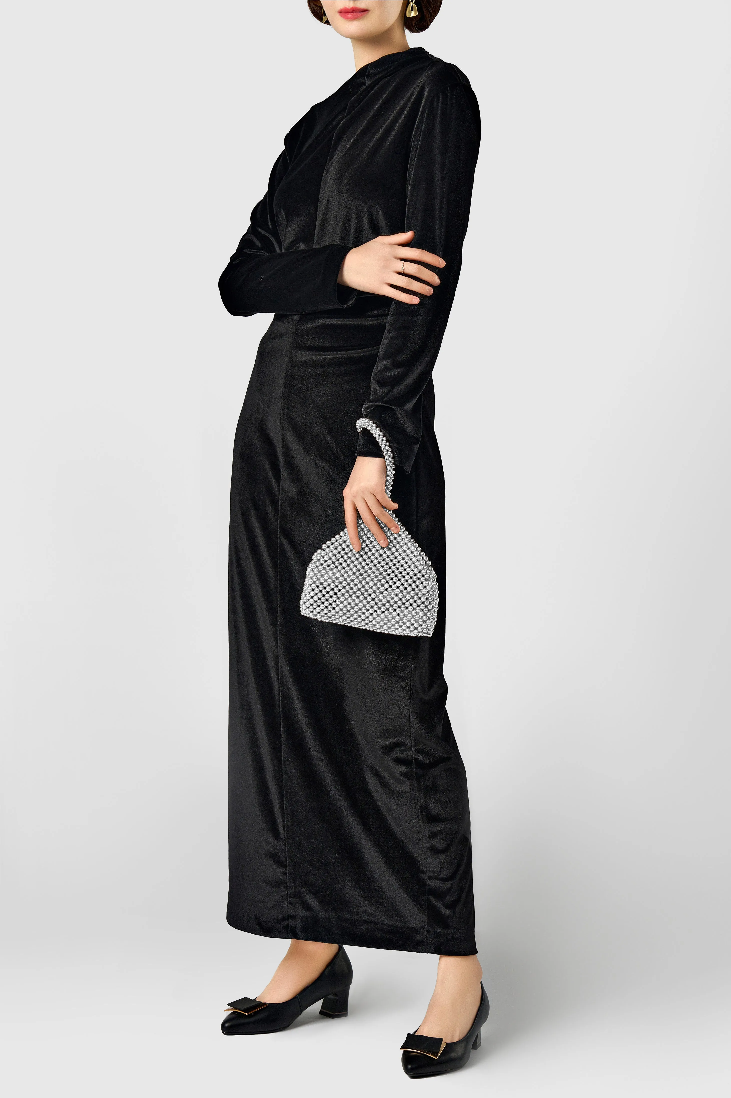Elegant Beaded Pearl Evening Clutch