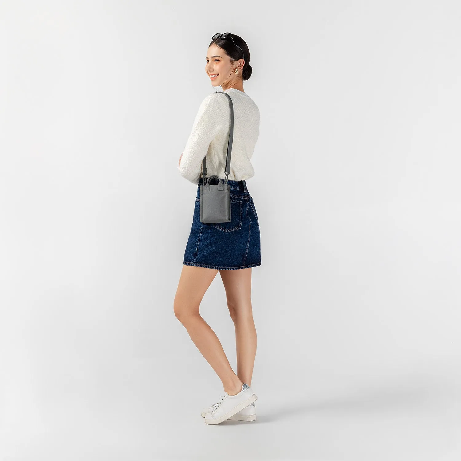 Estoti XS Micro Crossbody Bag