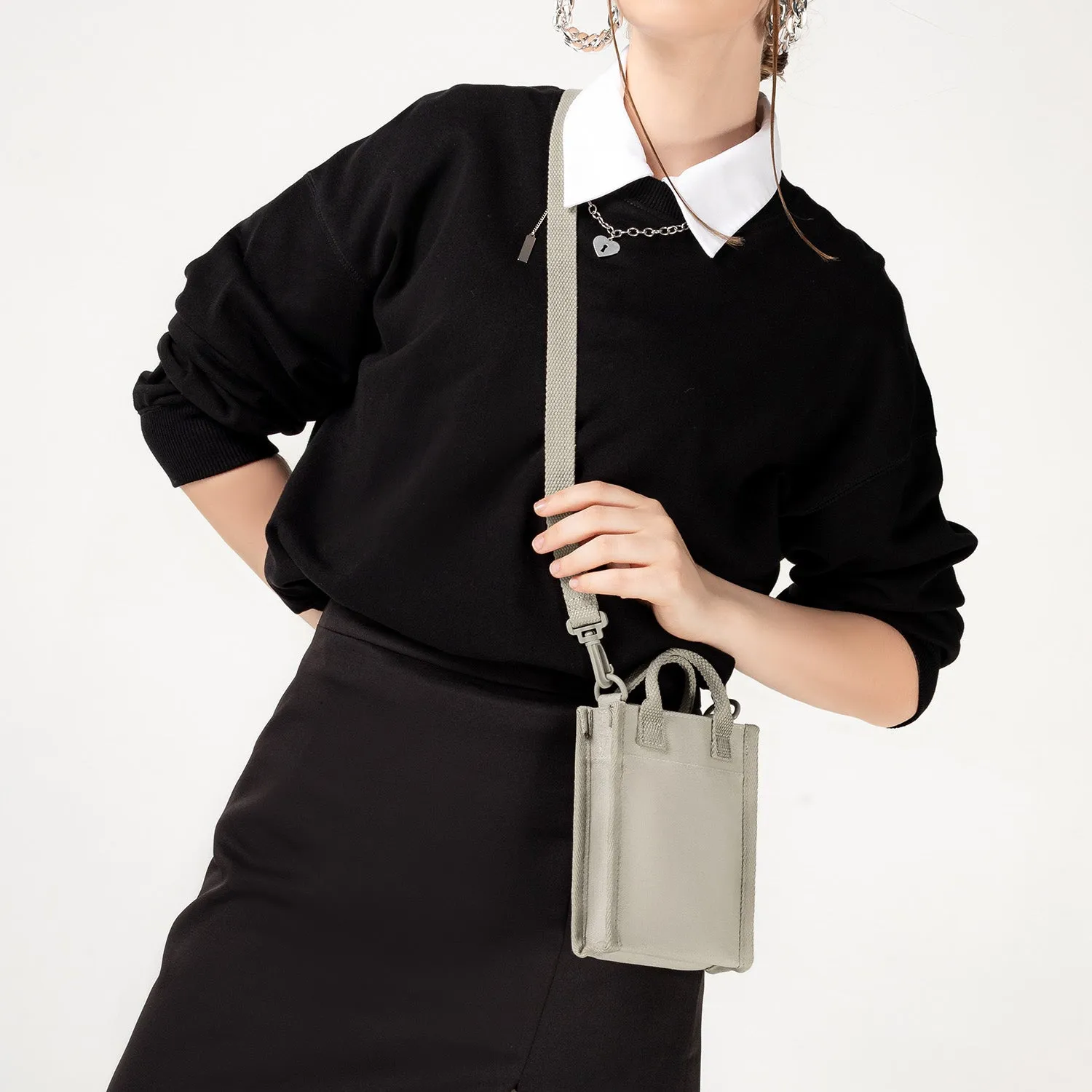 Estoti XS Micro Crossbody Bag