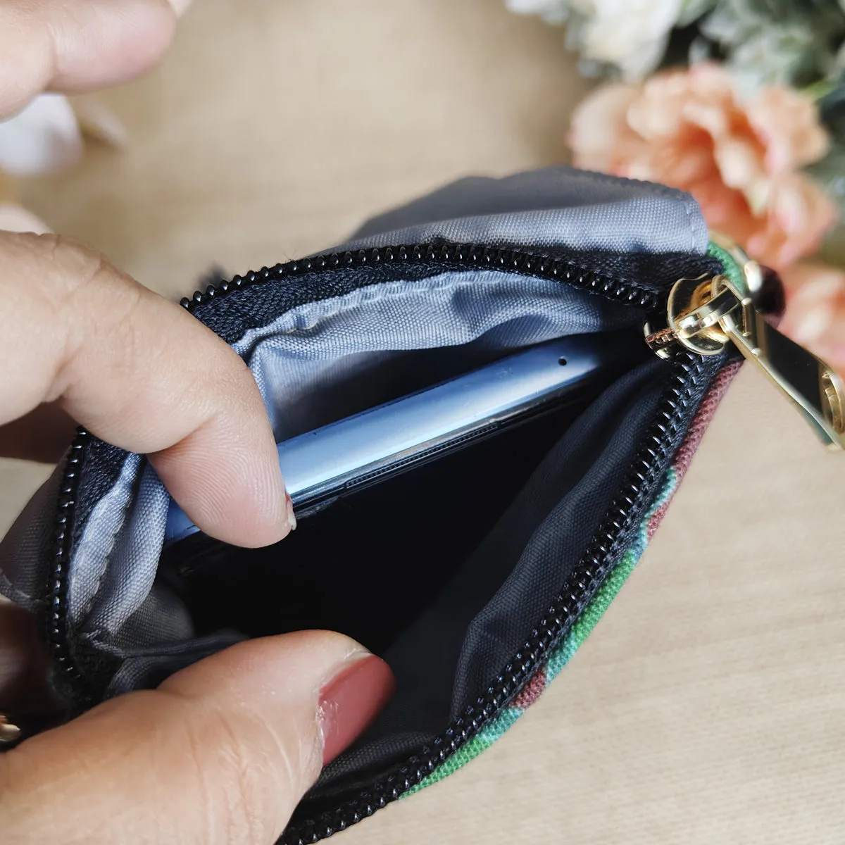 Flap Mobile Sling Bag- Peach Kites