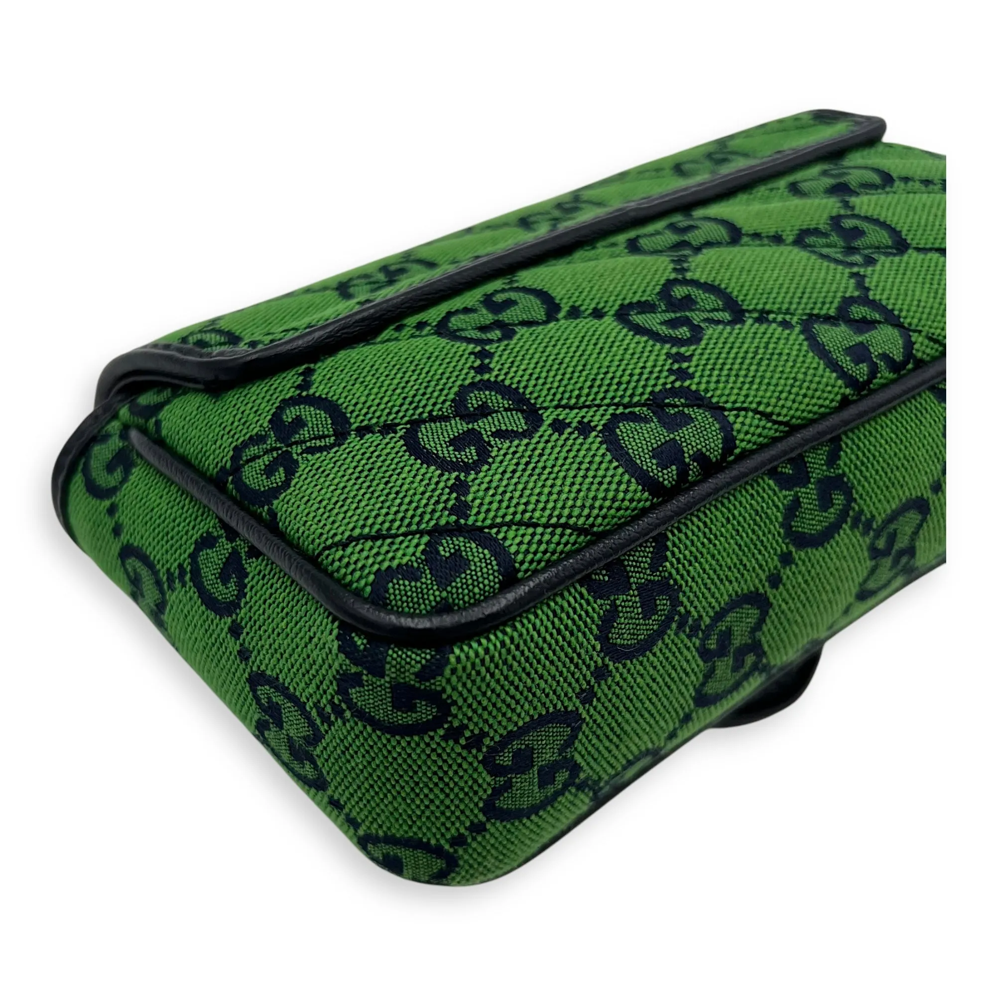 GG Marmont Super Mini Green Crossbody Bag in Canvas, Silver hardware