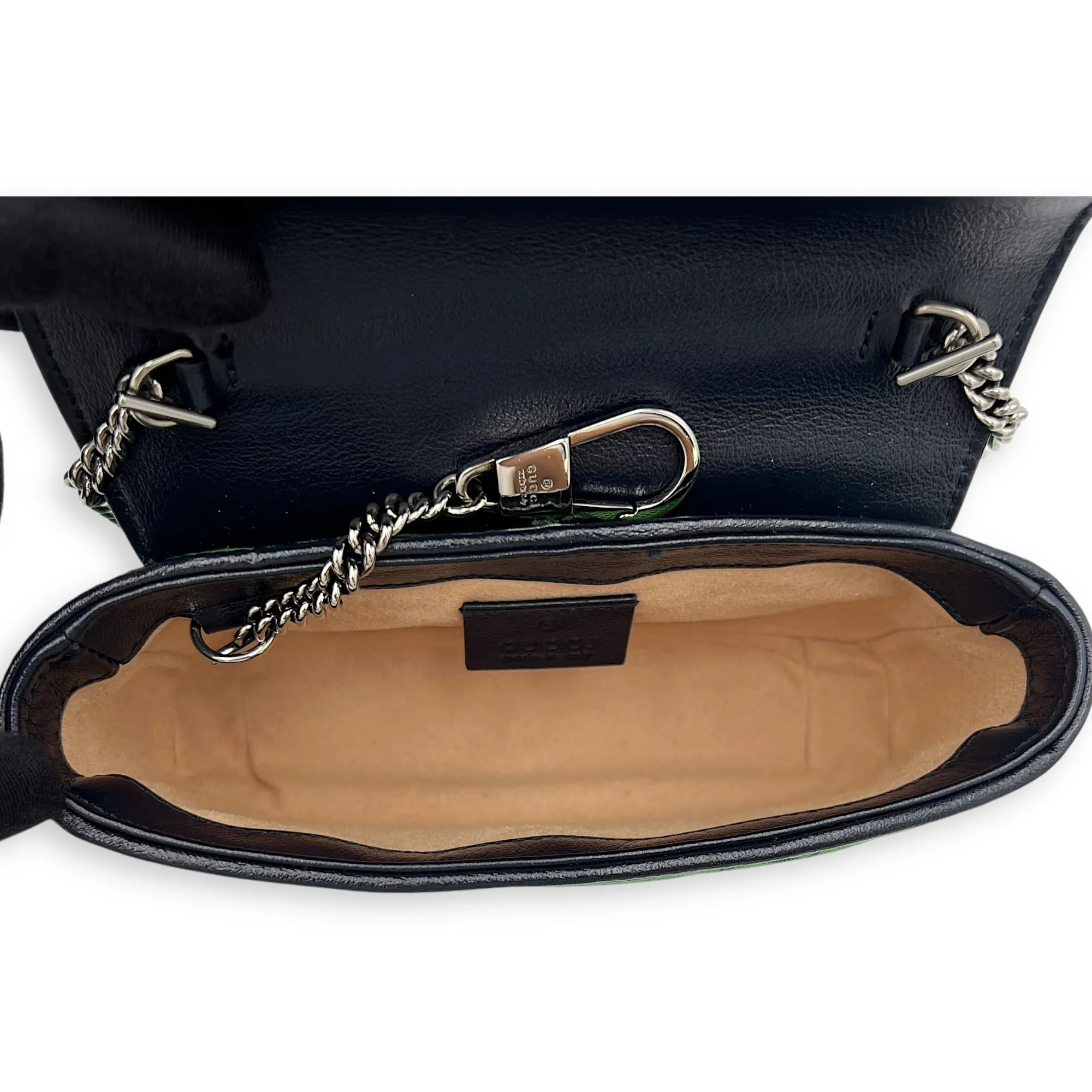 GG Marmont Super Mini Green Crossbody Bag in Canvas, Silver hardware