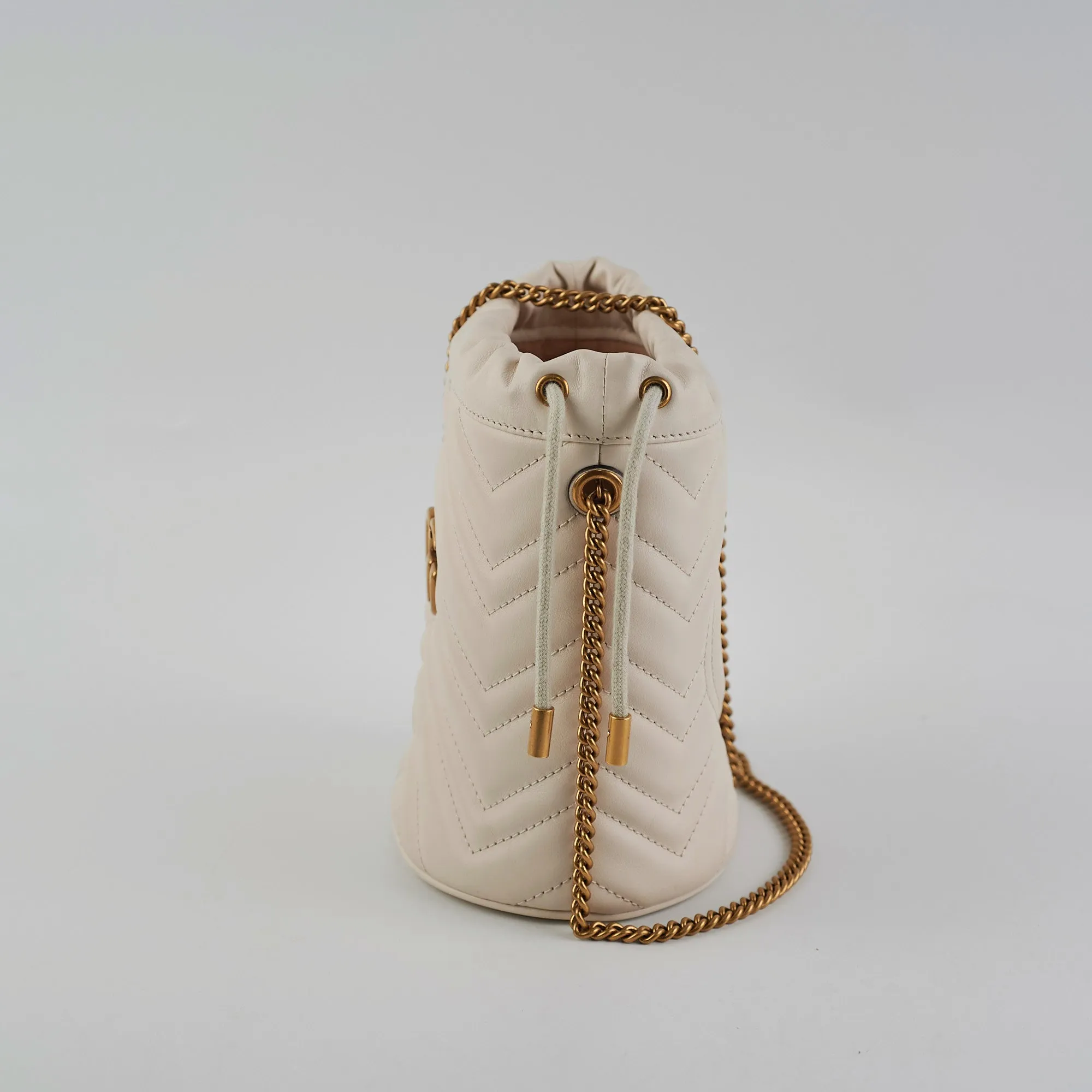 Gucci GG Marmont Mini Bucket Bag White HOLD AL